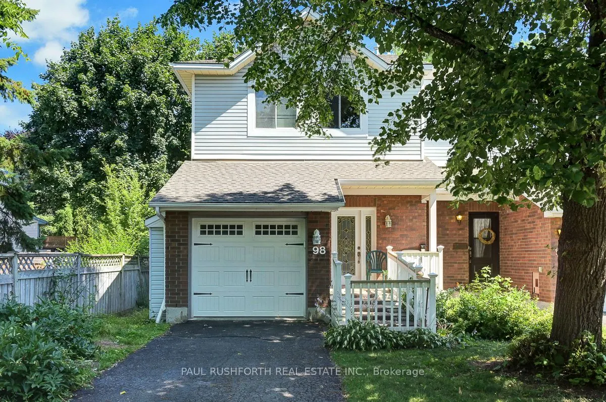 98 Piper Crescent