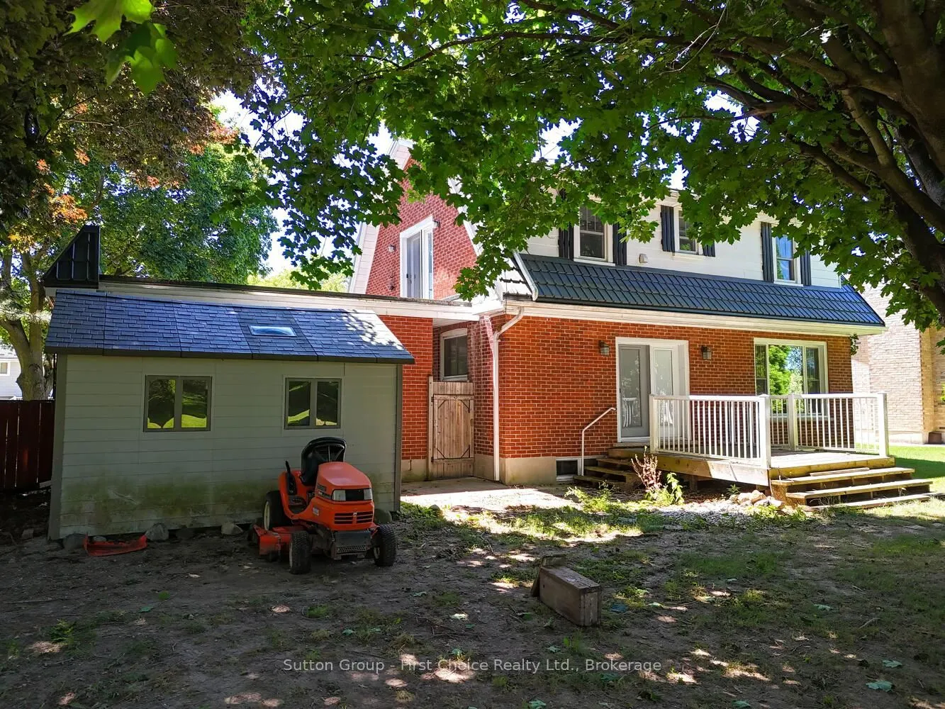270 Devon Street
