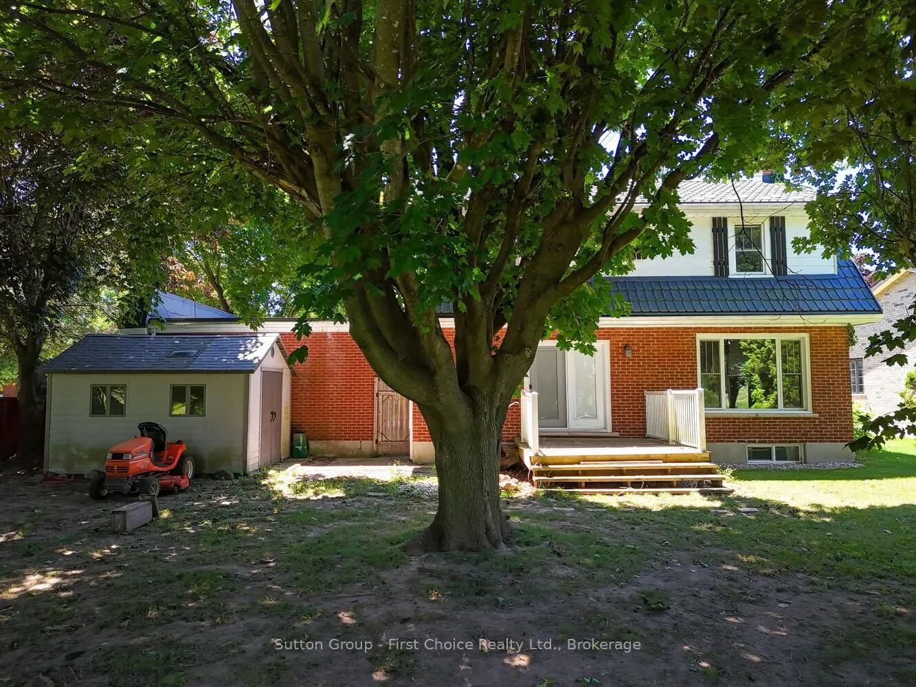 270 Devon Street