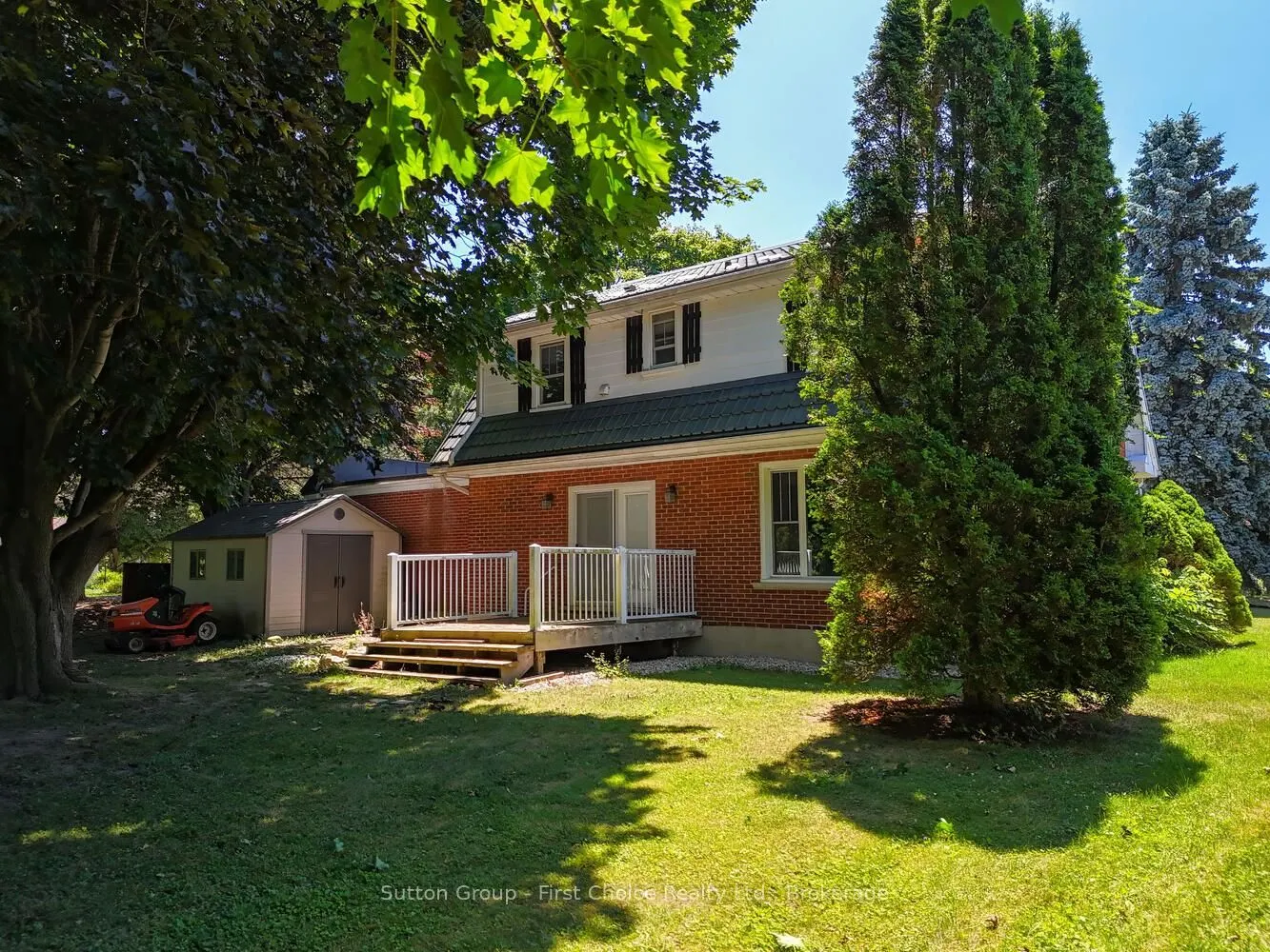 270 Devon Street