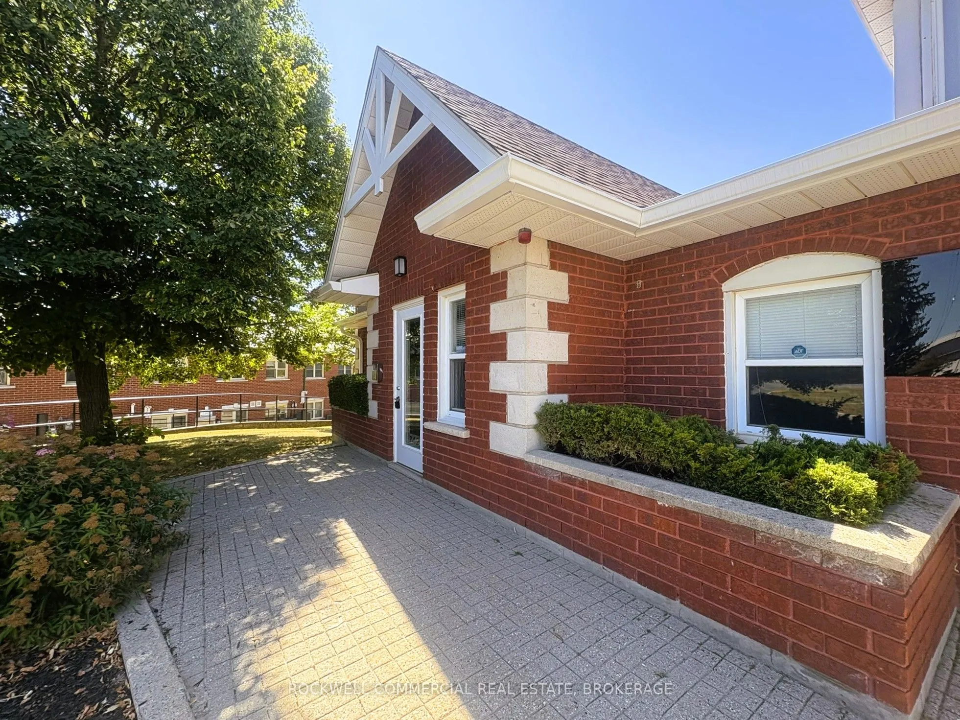 742 Arlington Park Place, #13-14