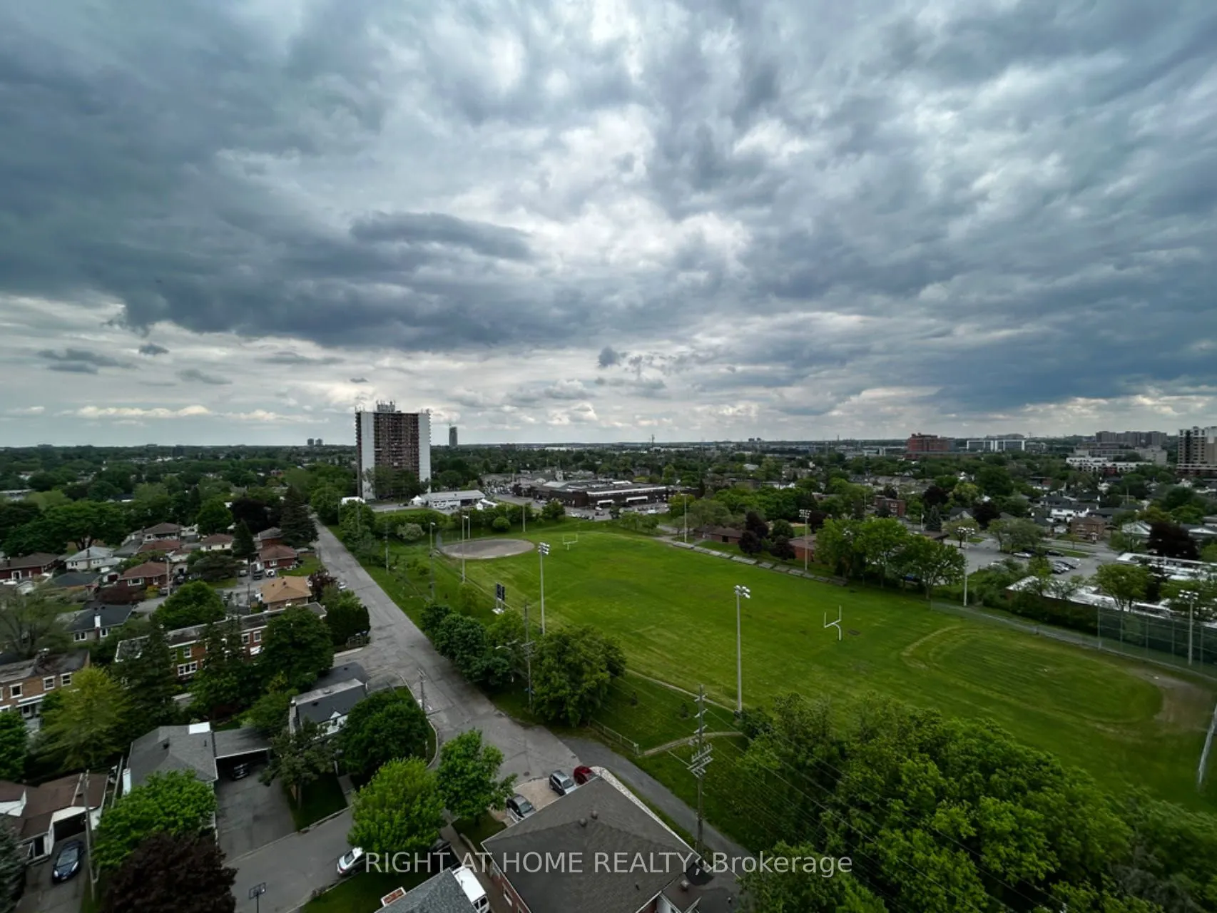 158C McArthur Avenue, #1607