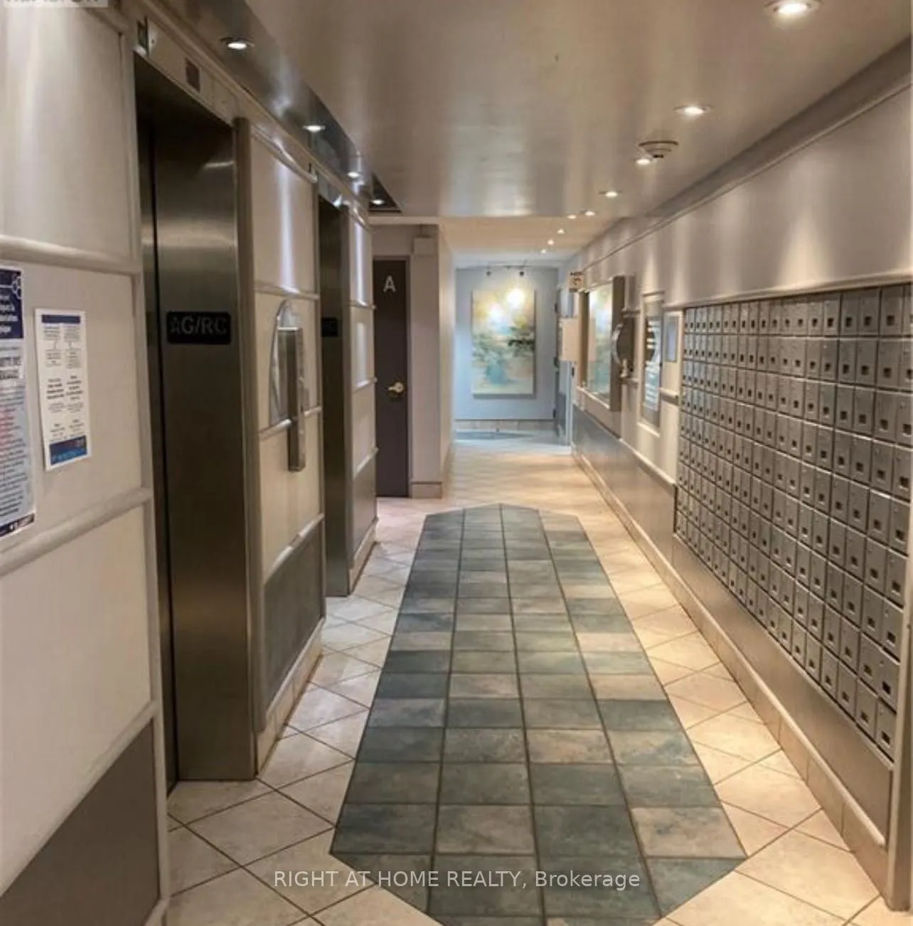 158C McArthur Avenue, #1607