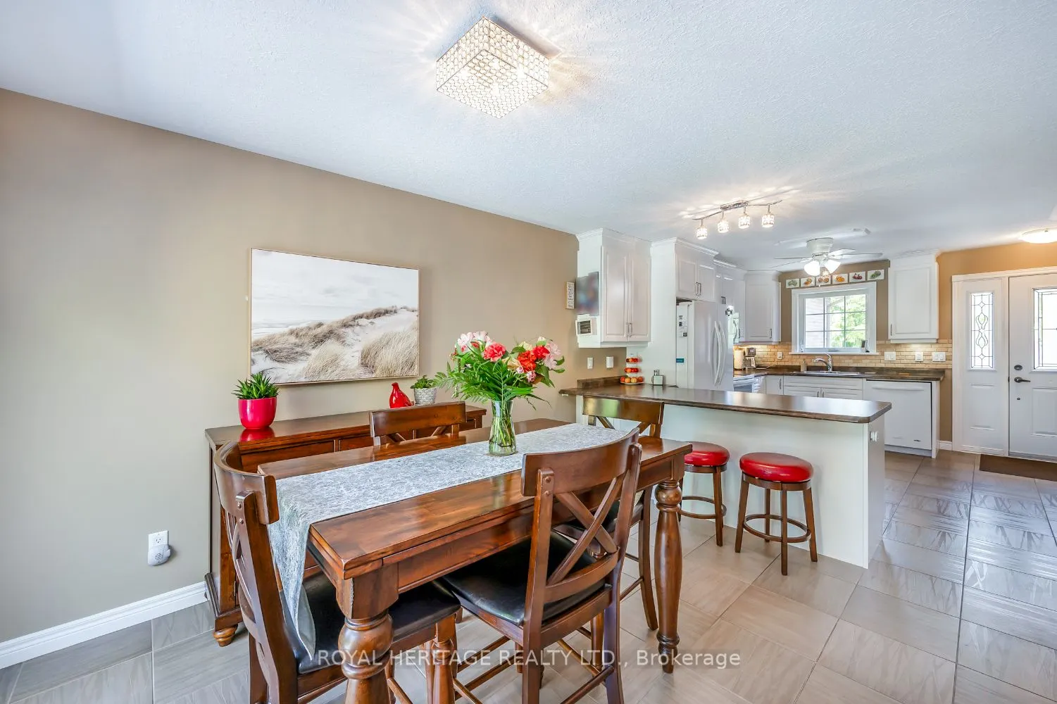 301 Carnegie Avenue, #162