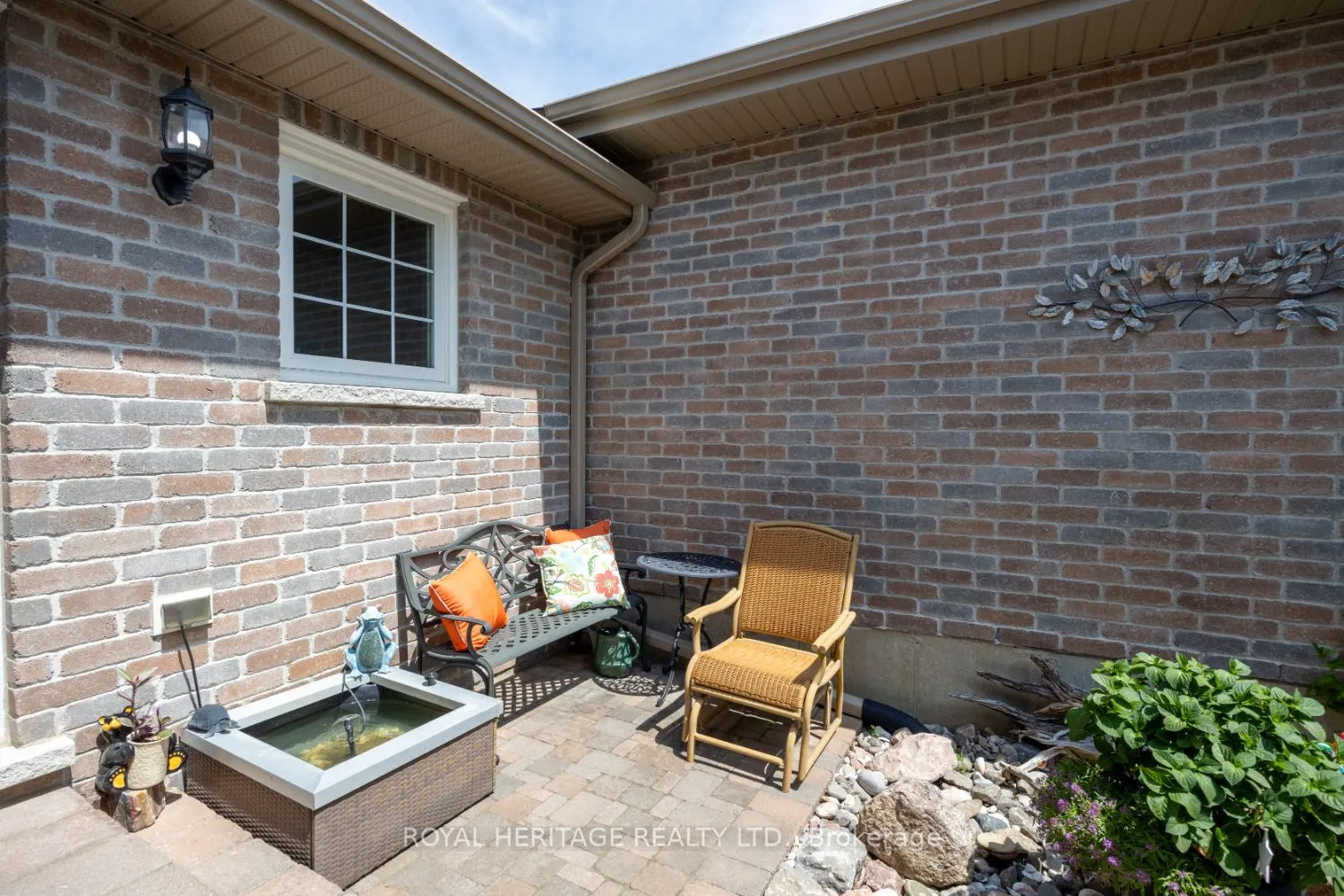 301 Carnegie Avenue, #162