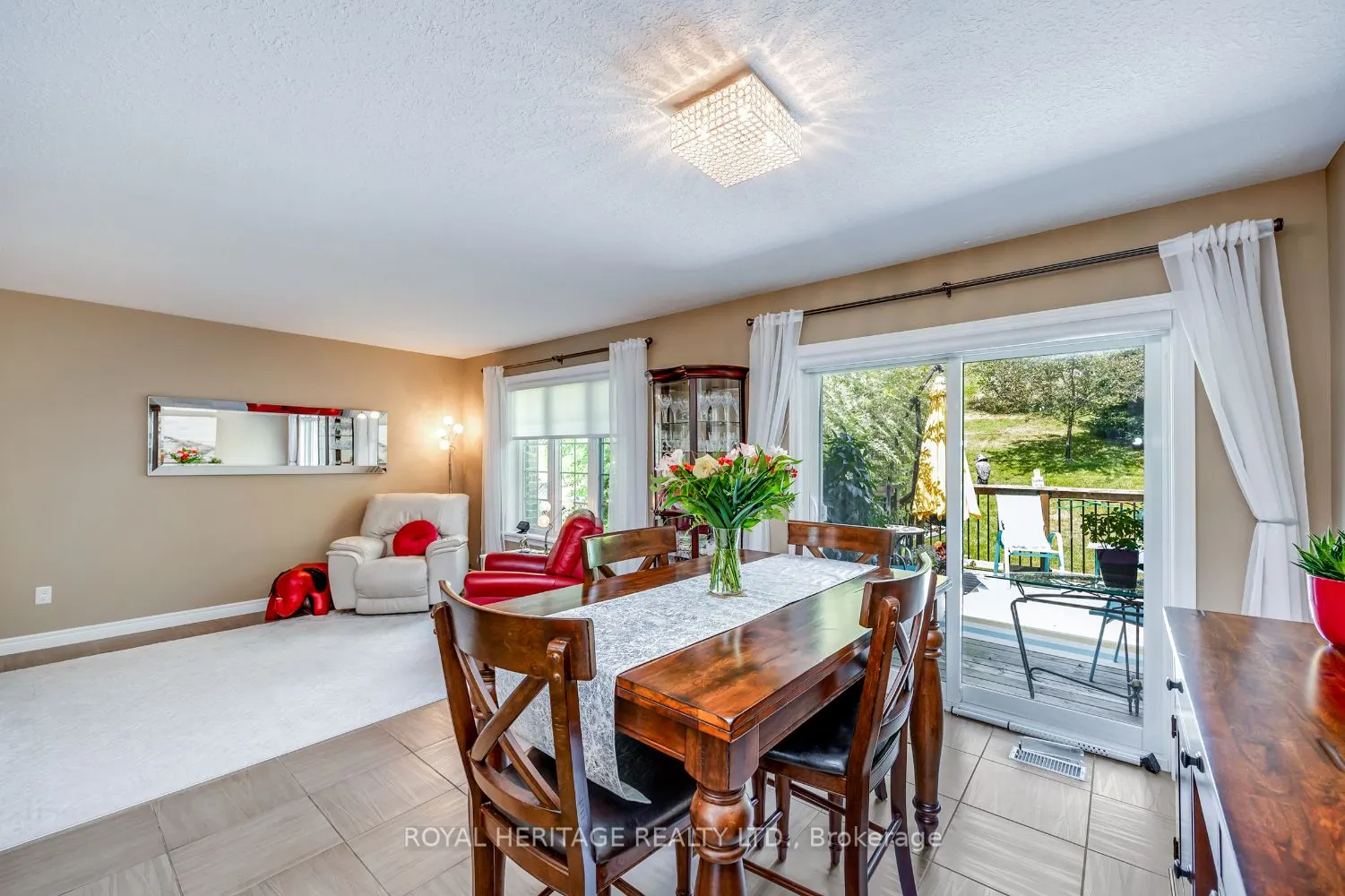 301 Carnegie Avenue, #162