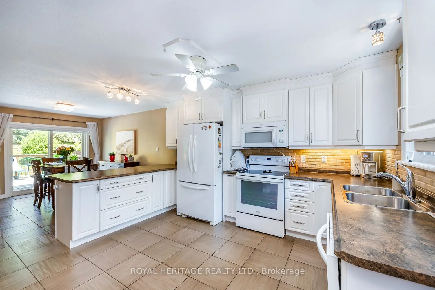 301 Carnegie Avenue, #162
