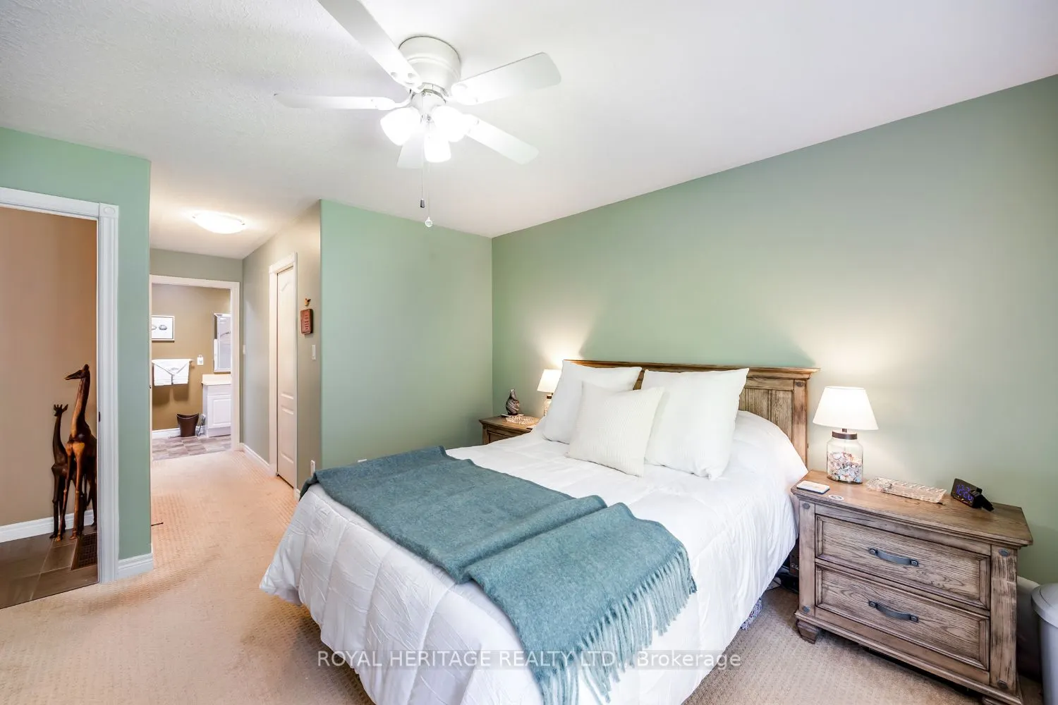 301 Carnegie Avenue, #162