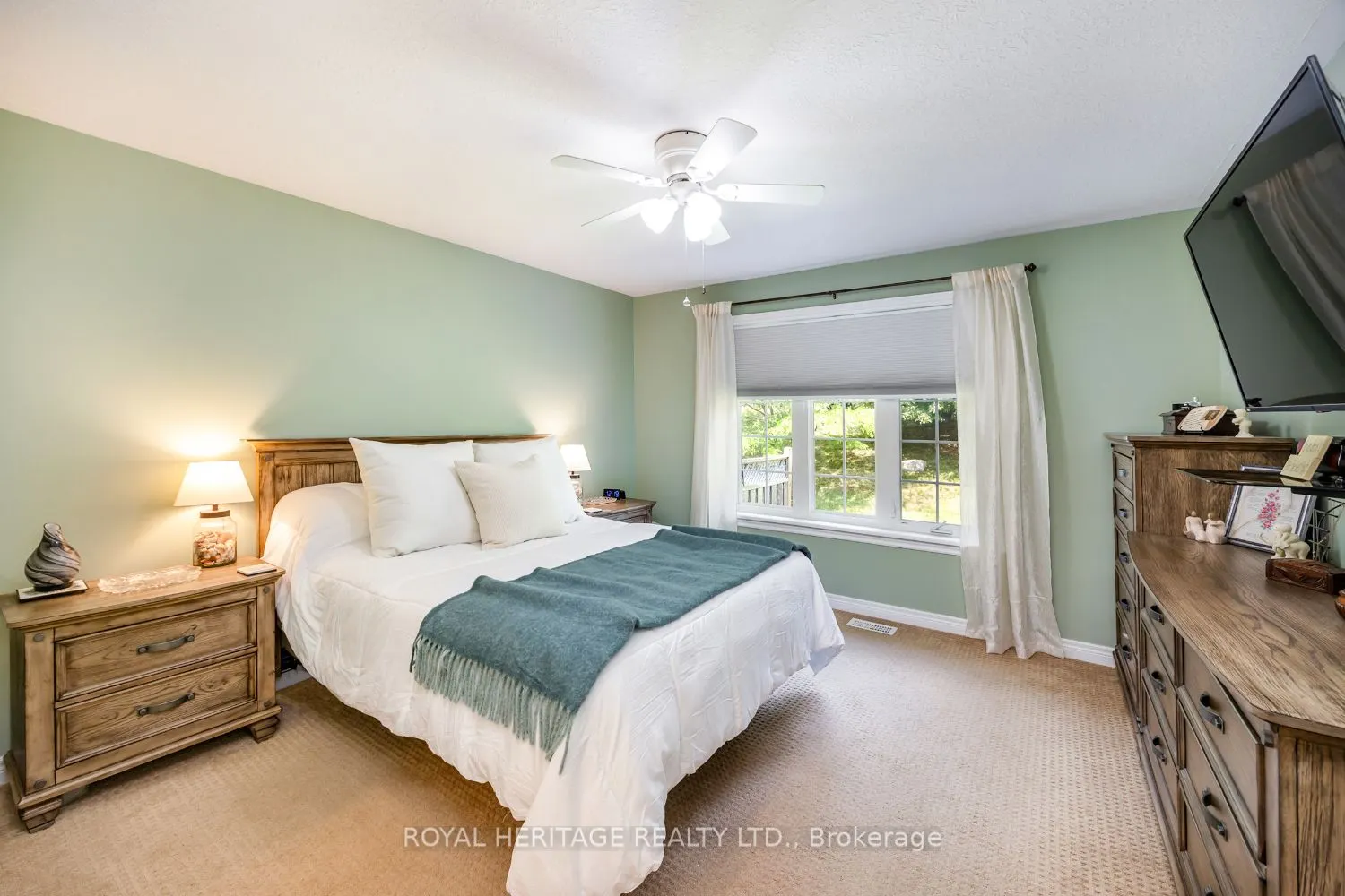 301 Carnegie Avenue, #162