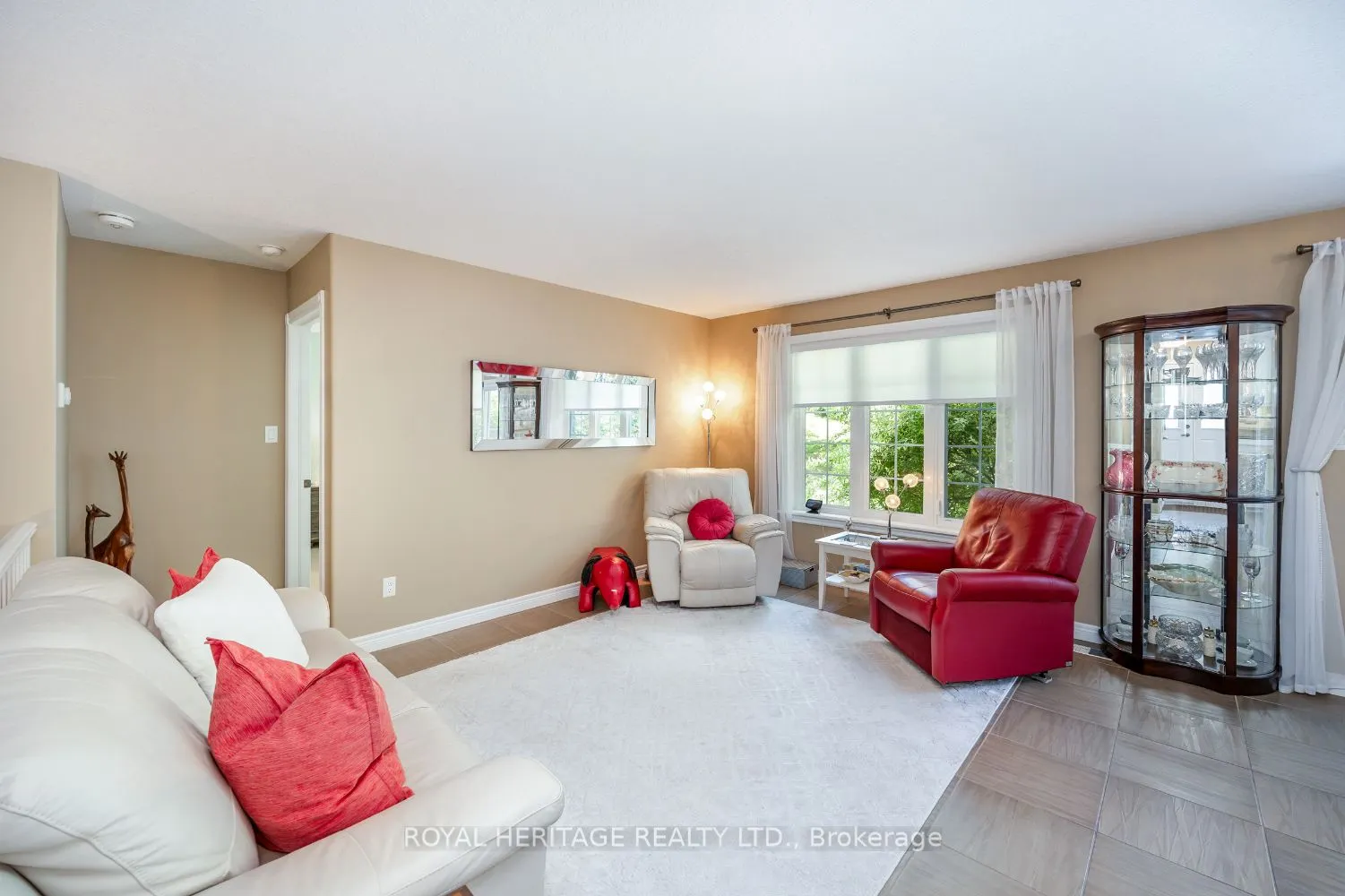 301 Carnegie Avenue, #162