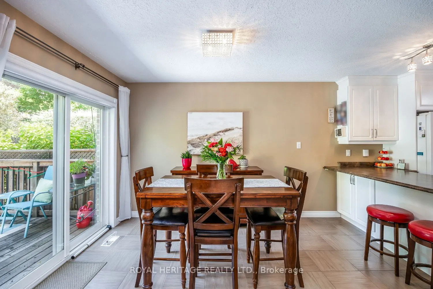 301 Carnegie Avenue, #162