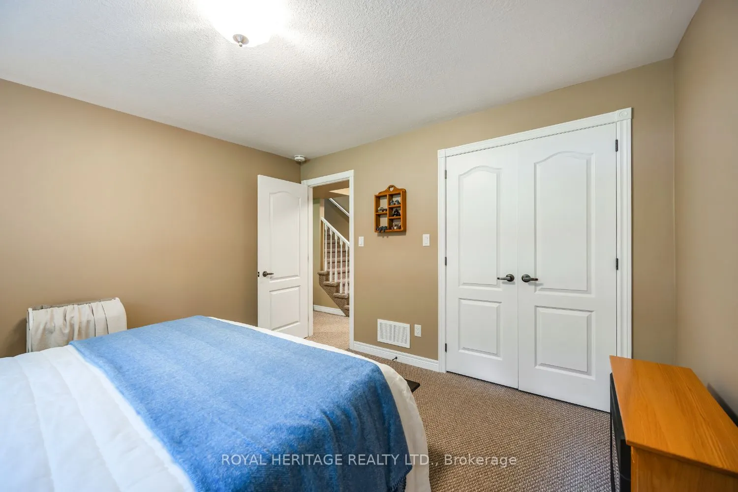 301 Carnegie Avenue, #162