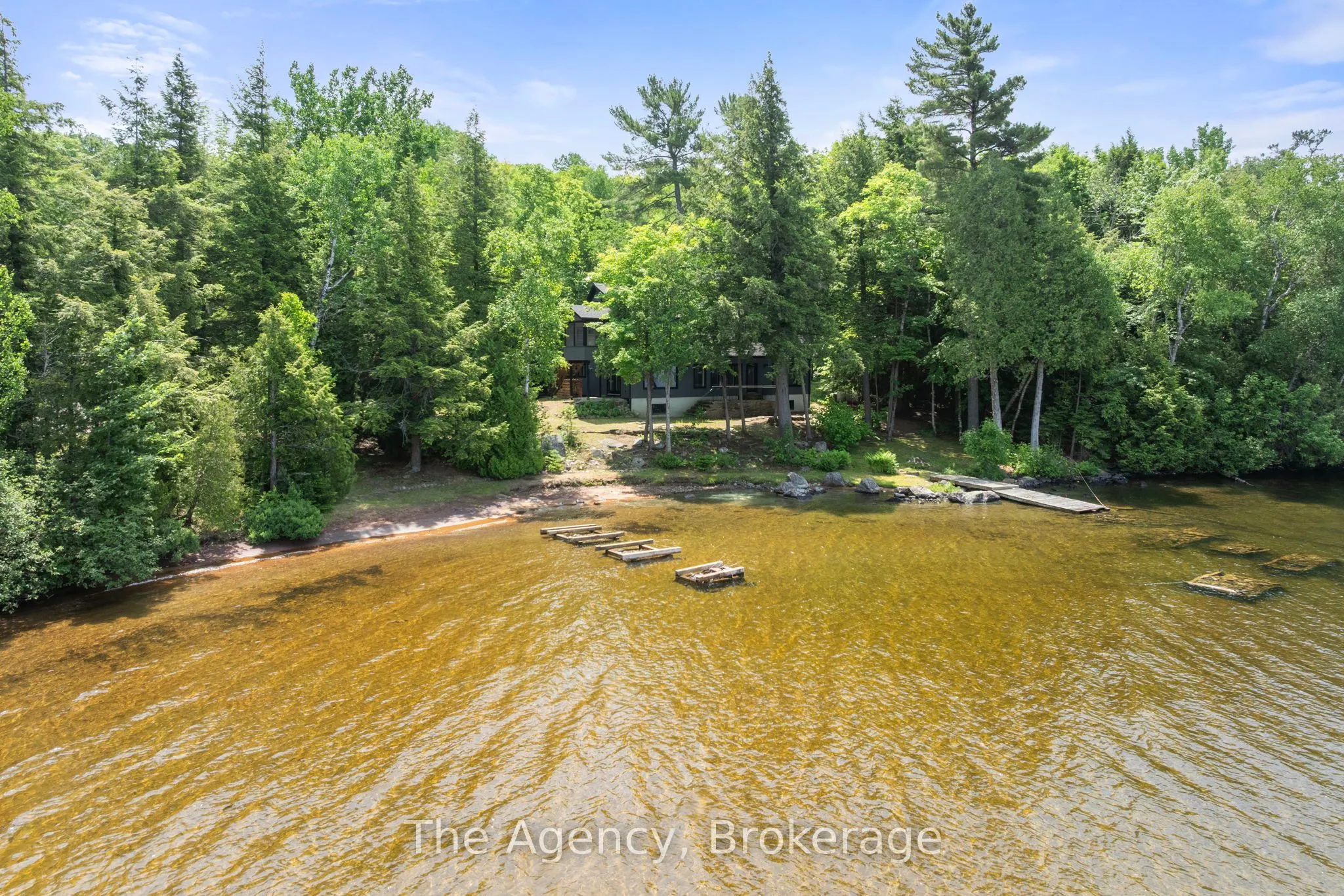 1009 Scotts Boathouse Road