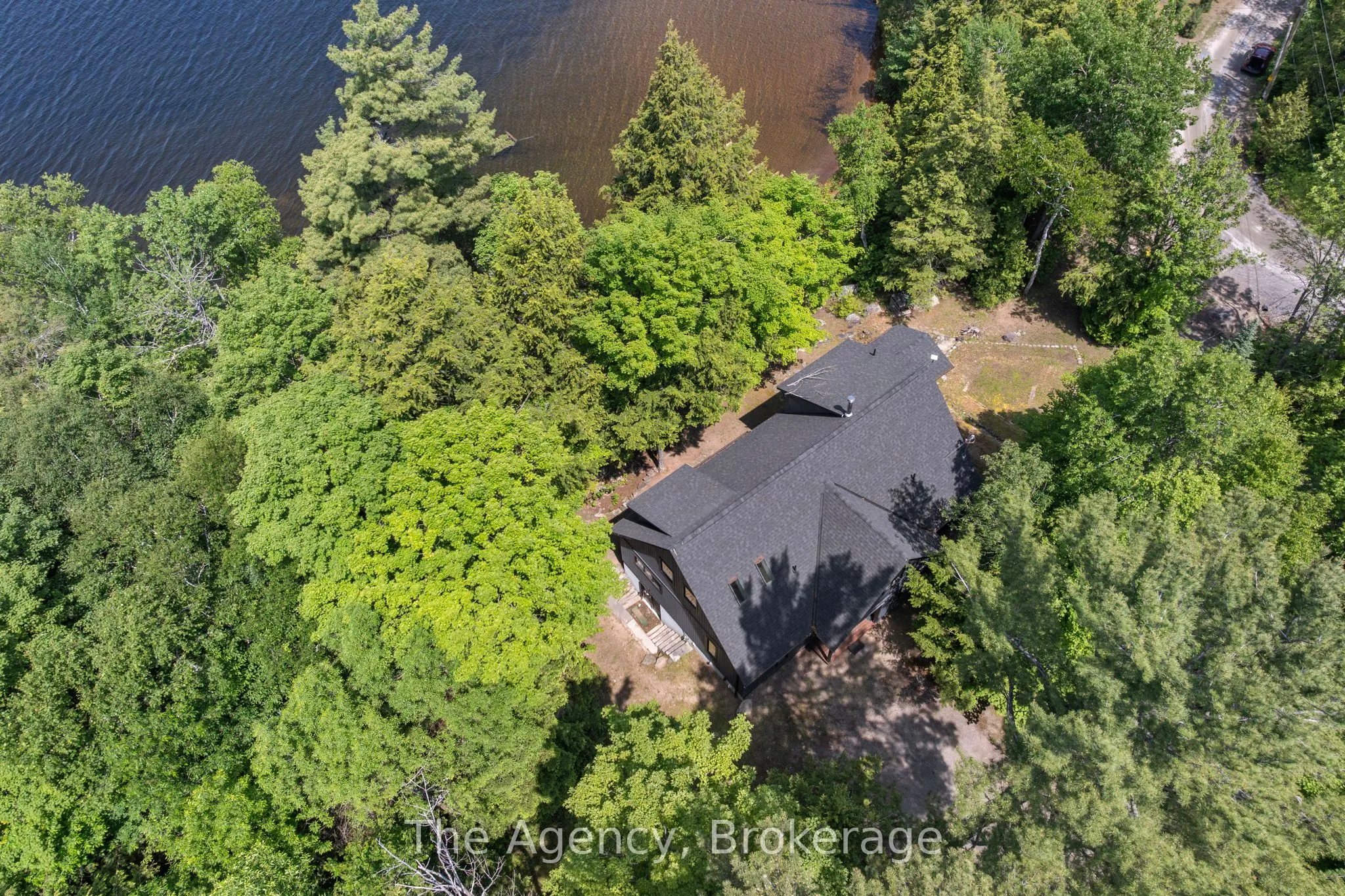 1009 Scotts Boathouse Road