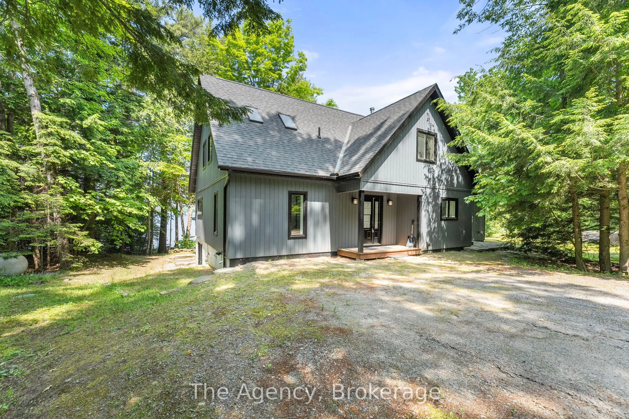 1009 Scotts Boathouse Road