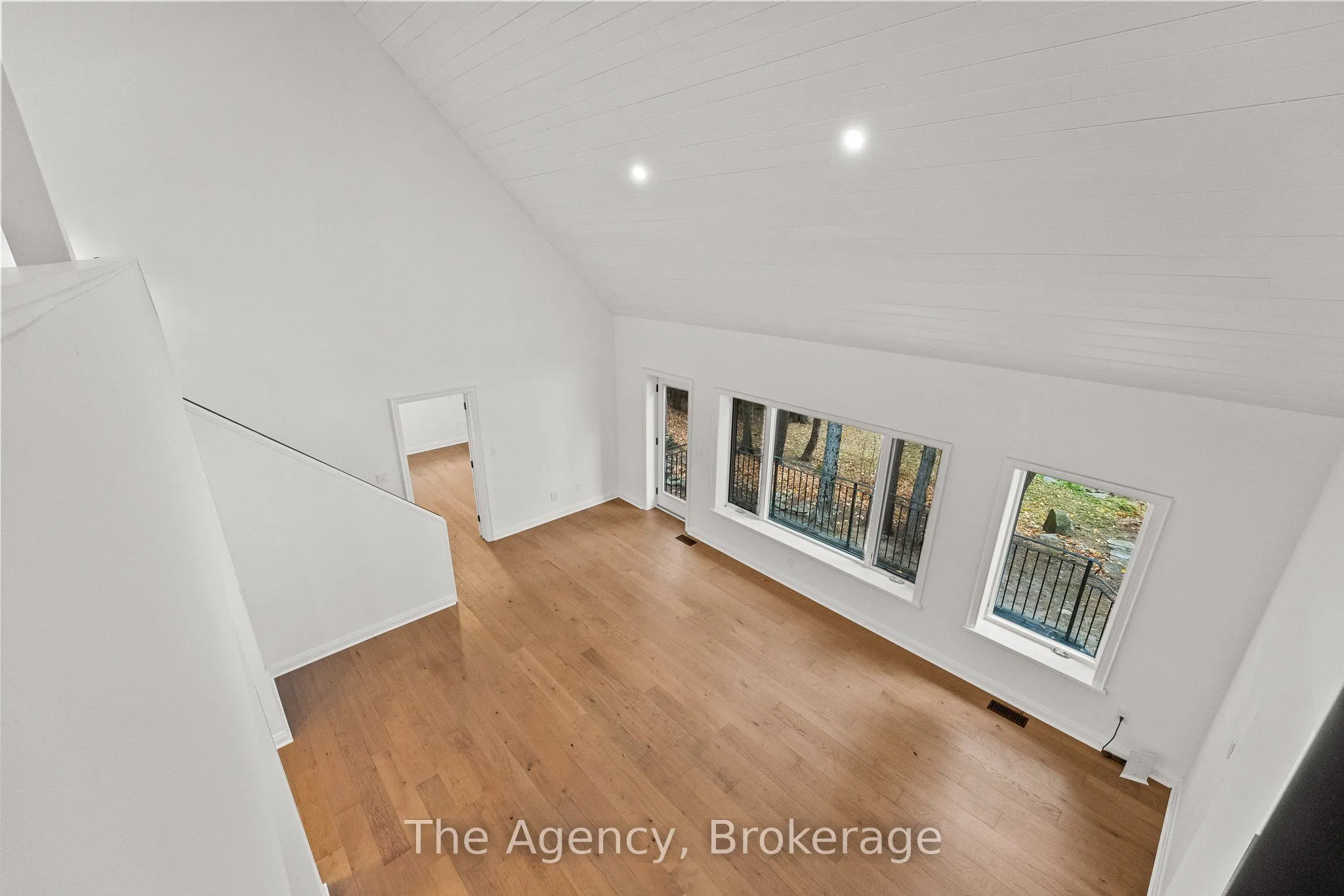 1009 Scotts Boathouse Road