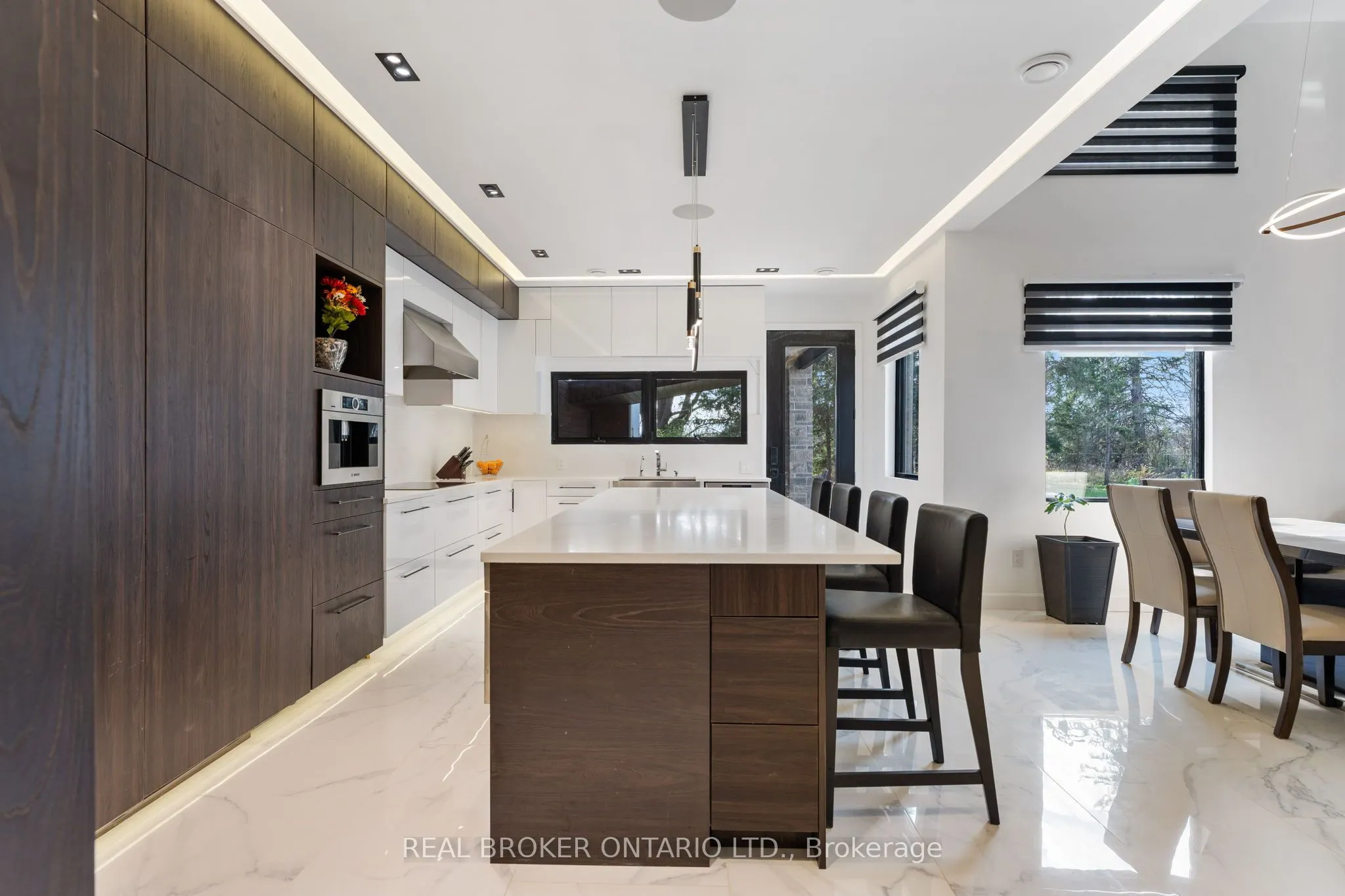 6 Campbell Farm Road