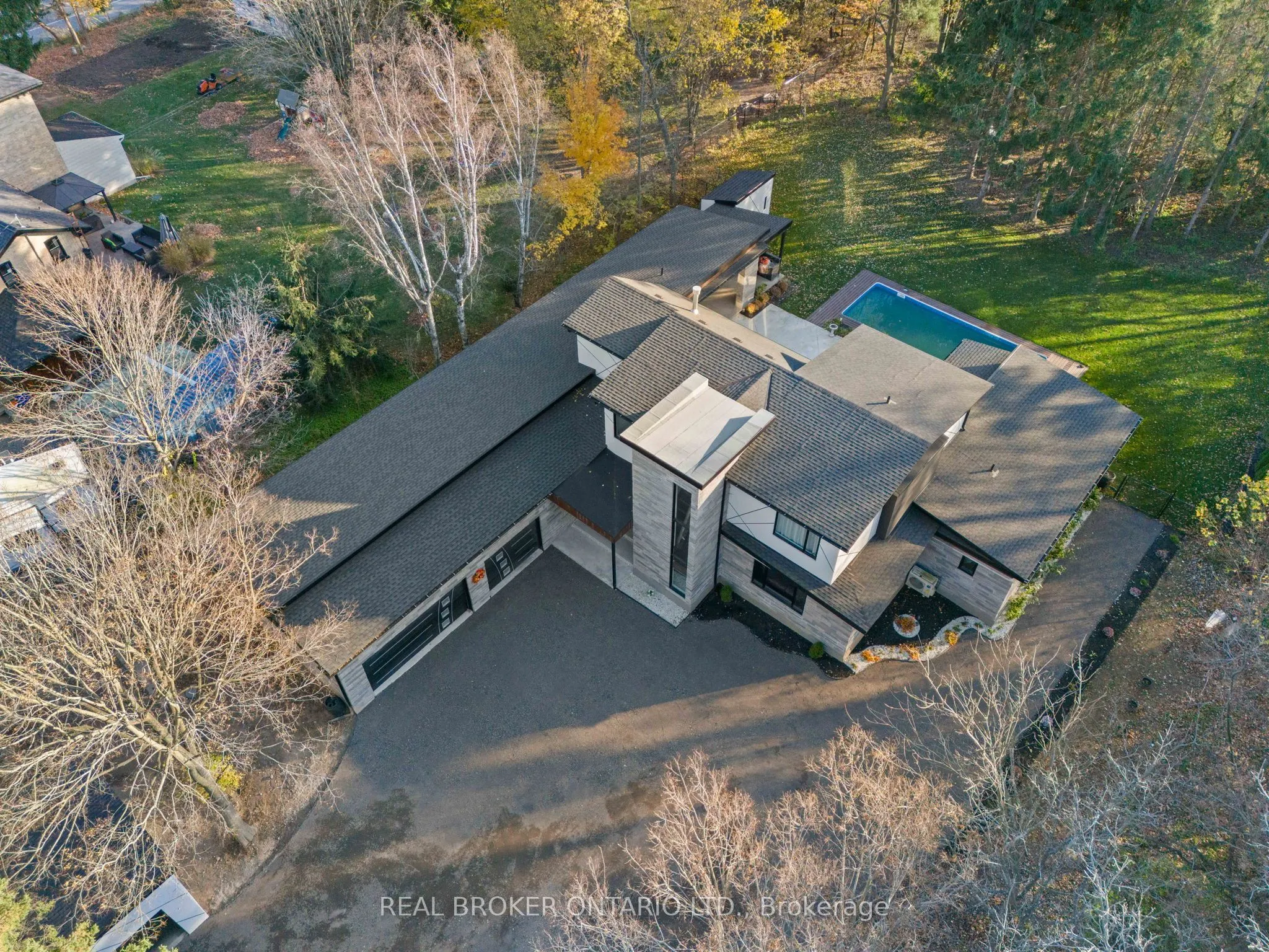 6 Campbell Farm Road