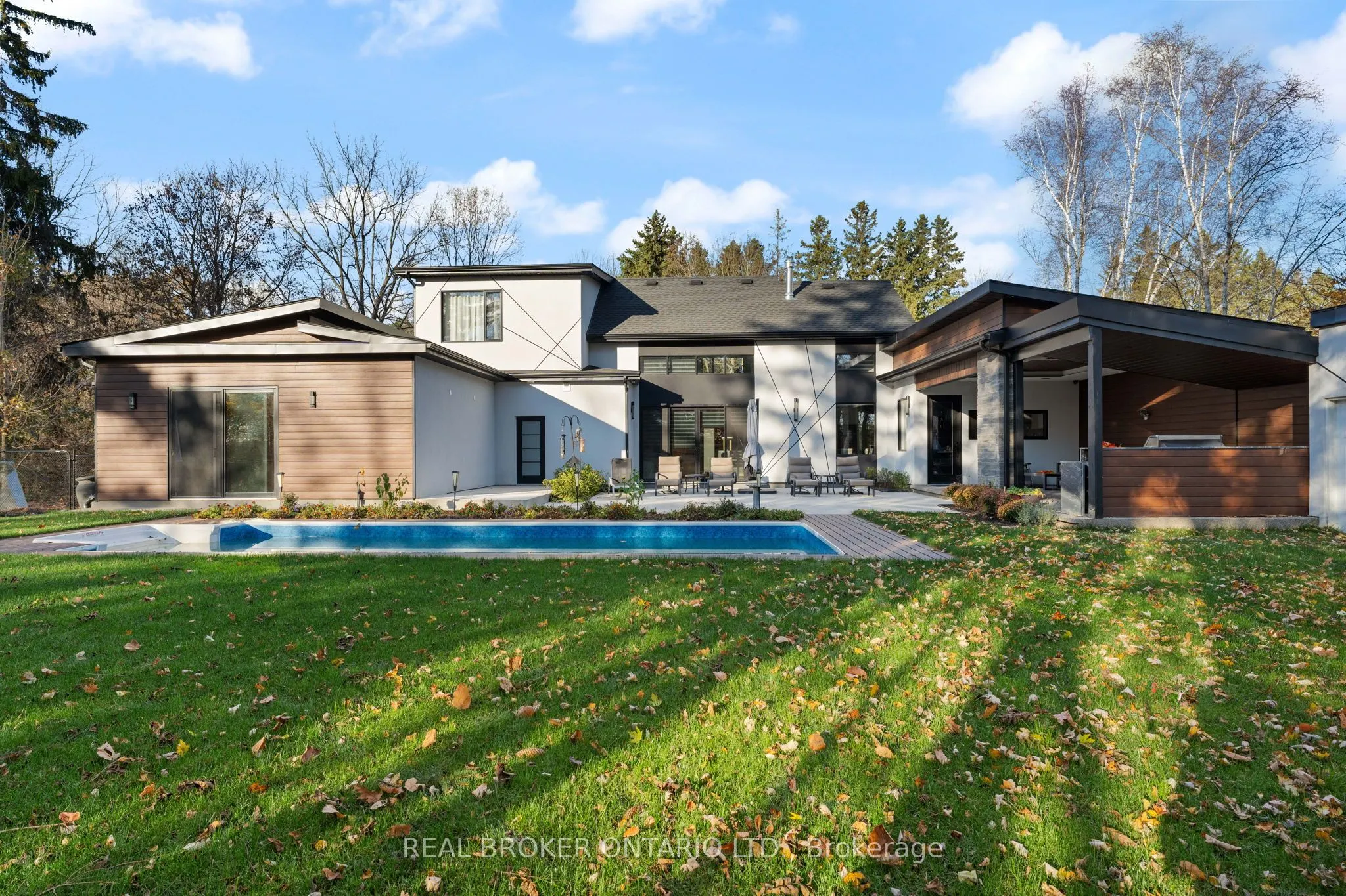 6 Campbell Farm Road