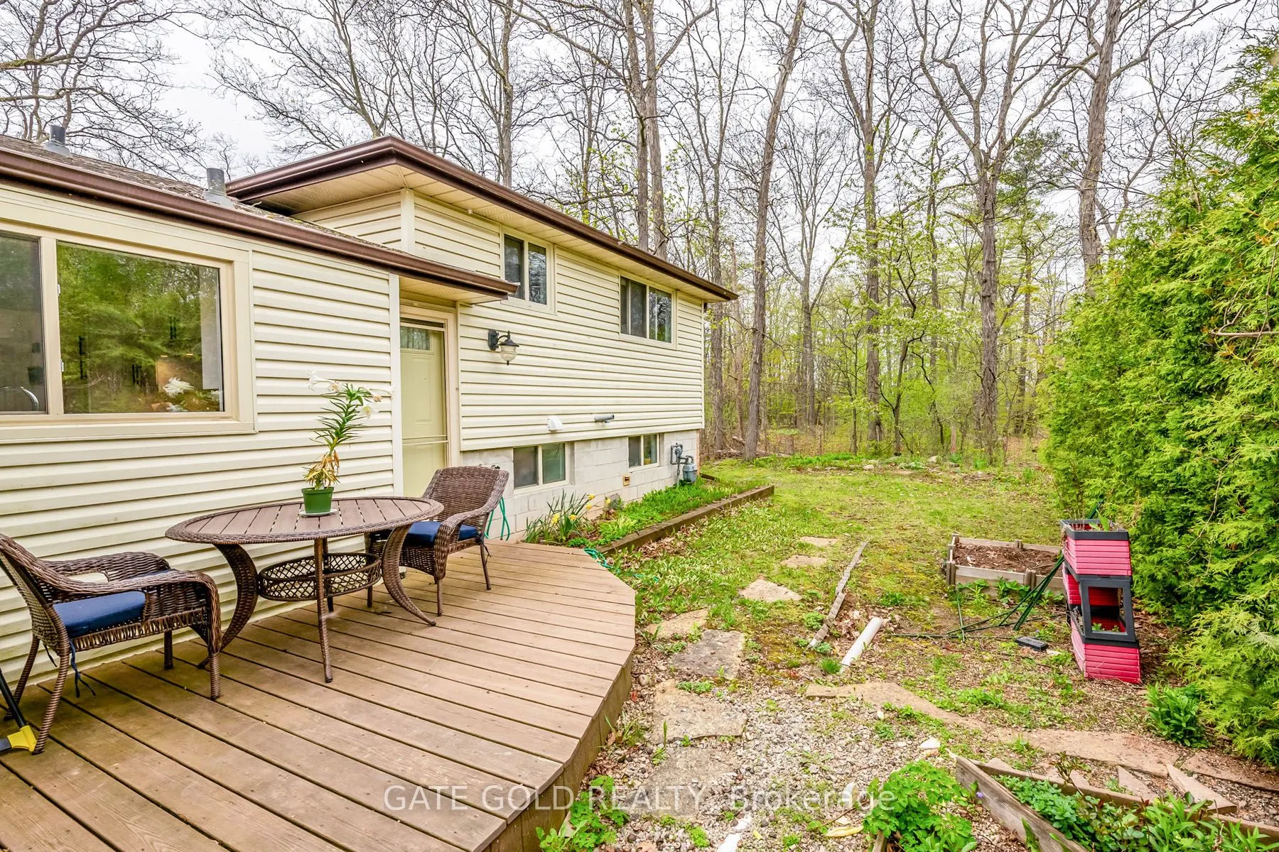 122 Forest Hill Road