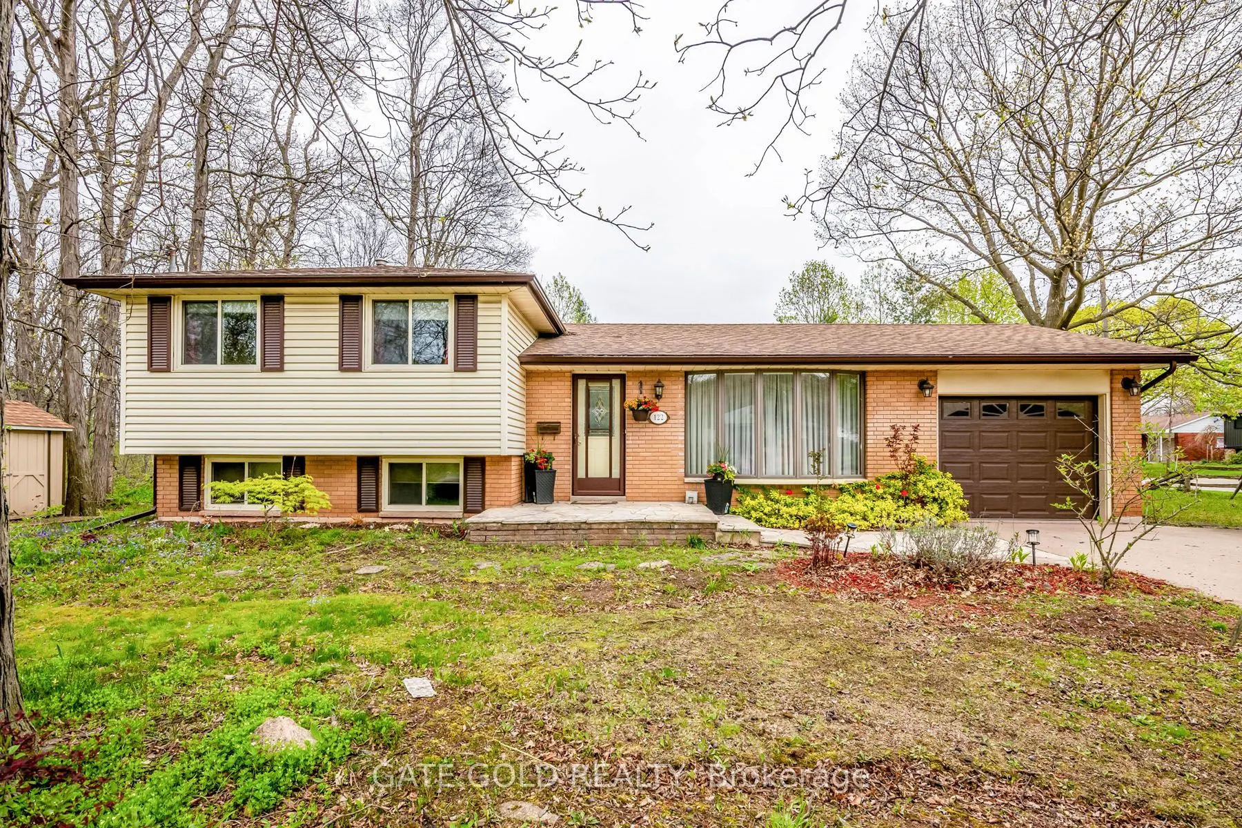 122 Forest Hill Road
