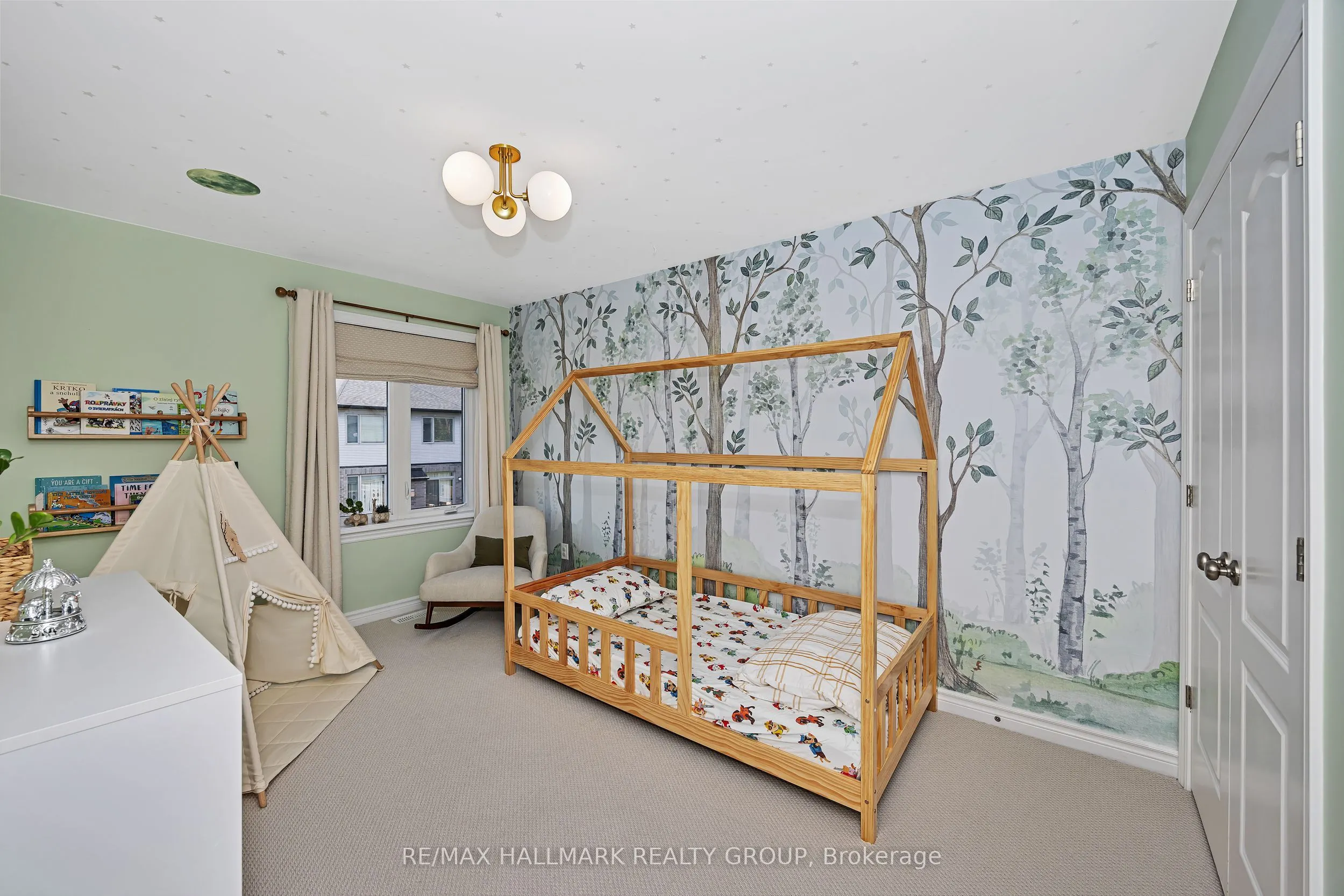 271 Mount Nebo Way