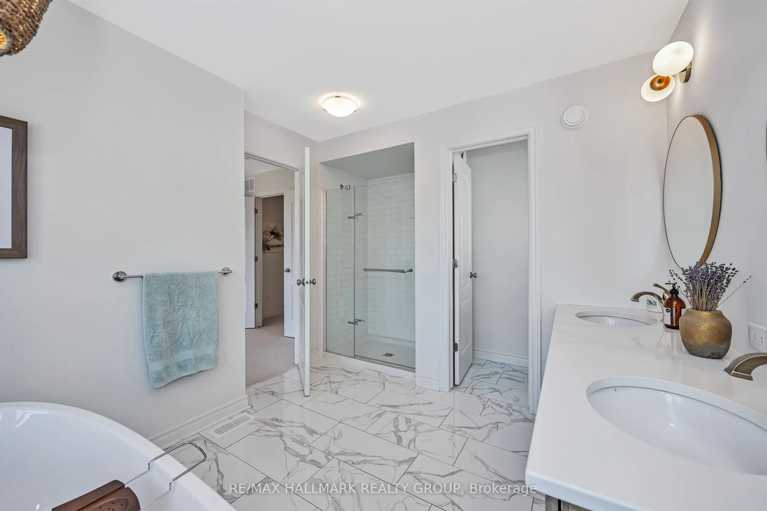 271 Mount Nebo Way