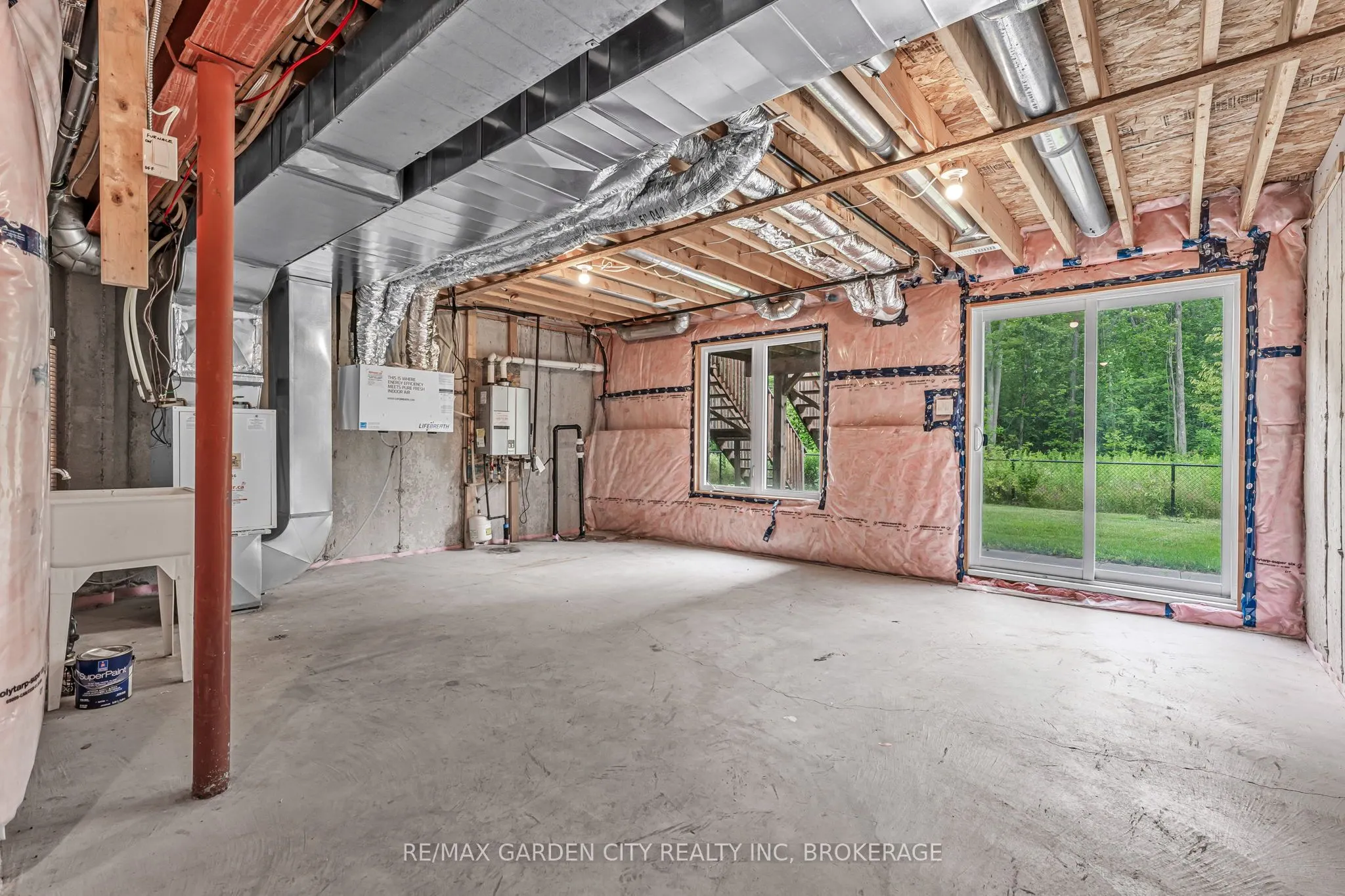 340 Prospect Point Road N, #4