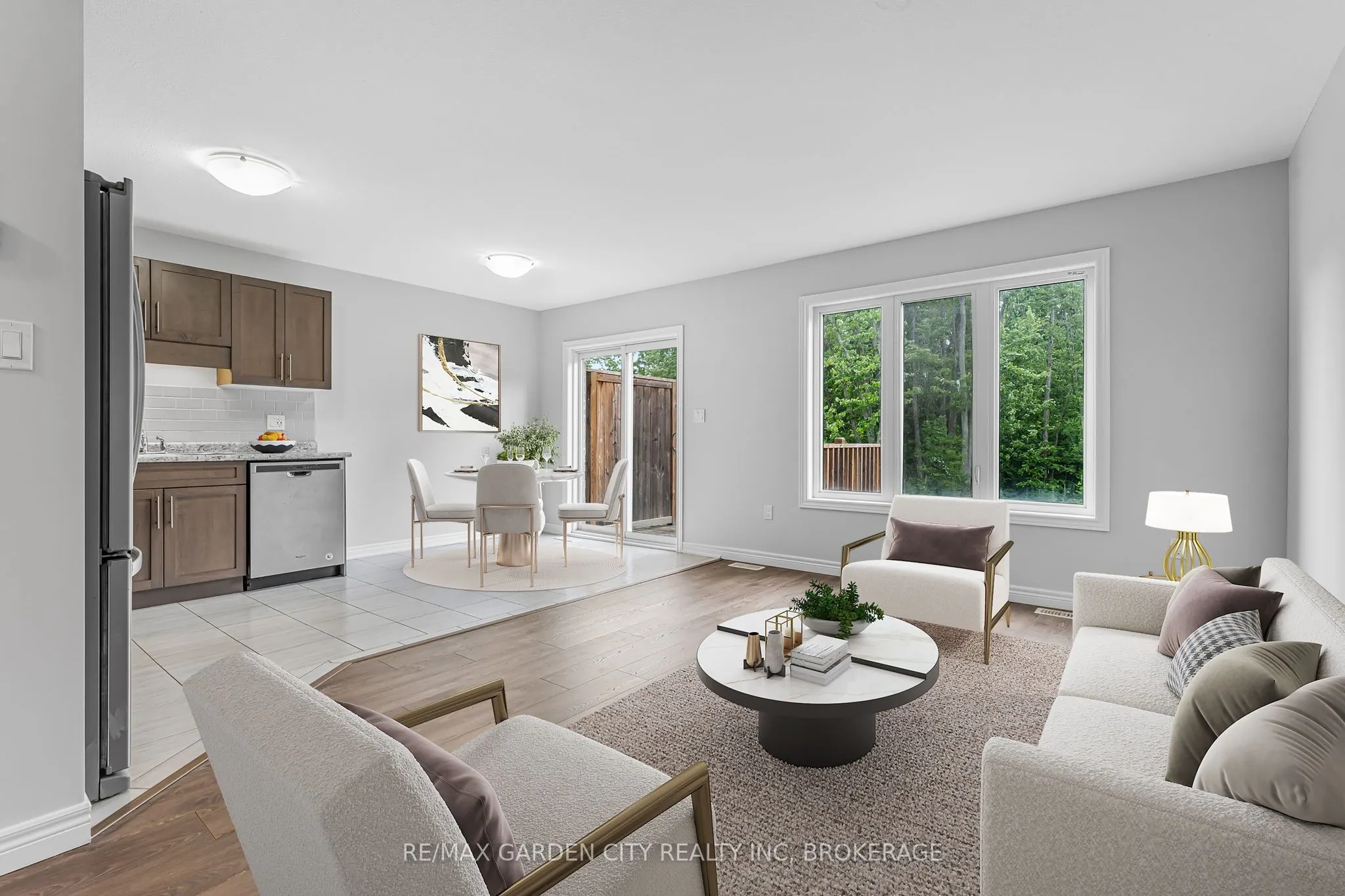 340 Prospect Point Road N, #4