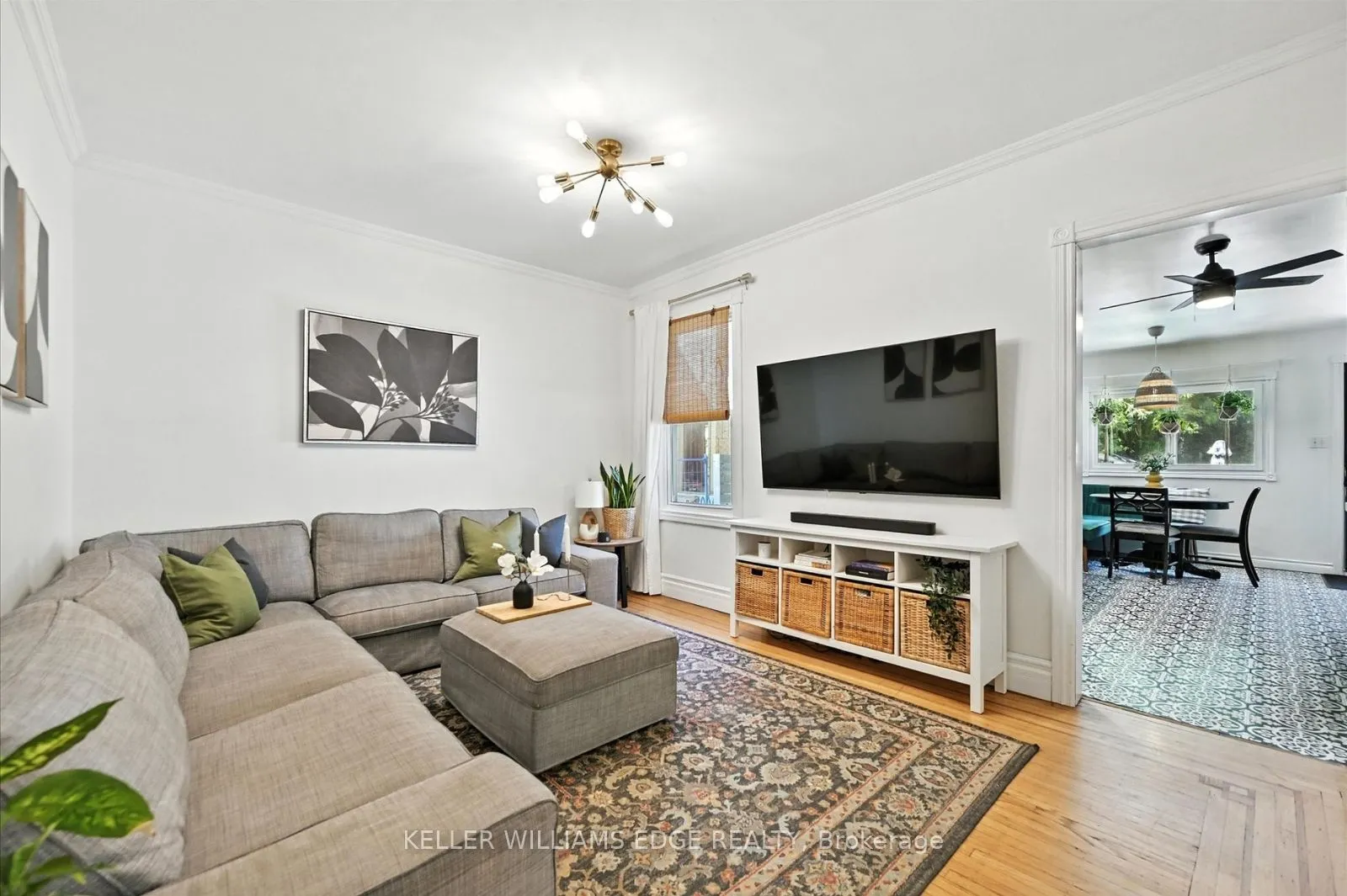 94 Royal Avenue
