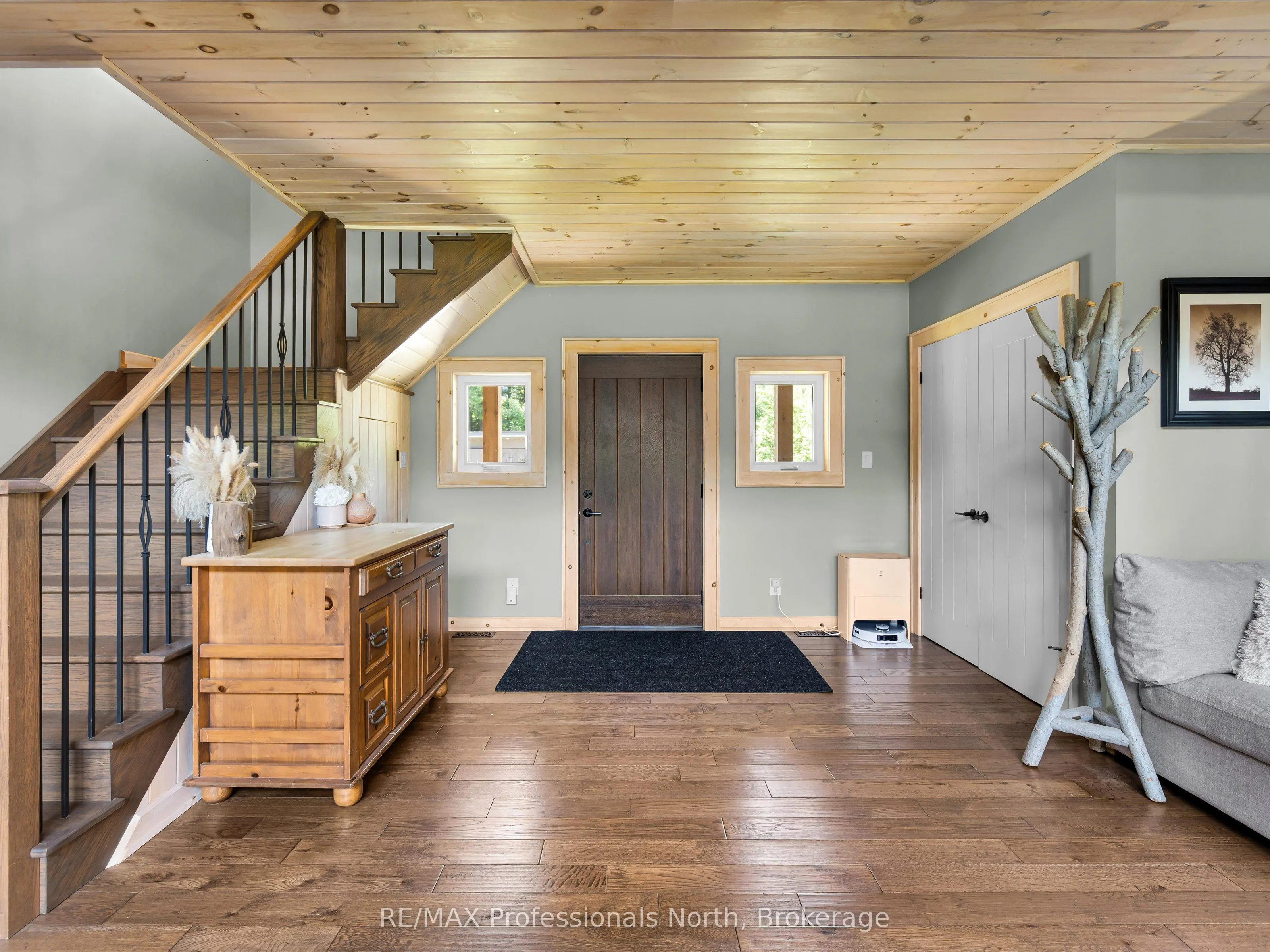 1224 PETERSON Road