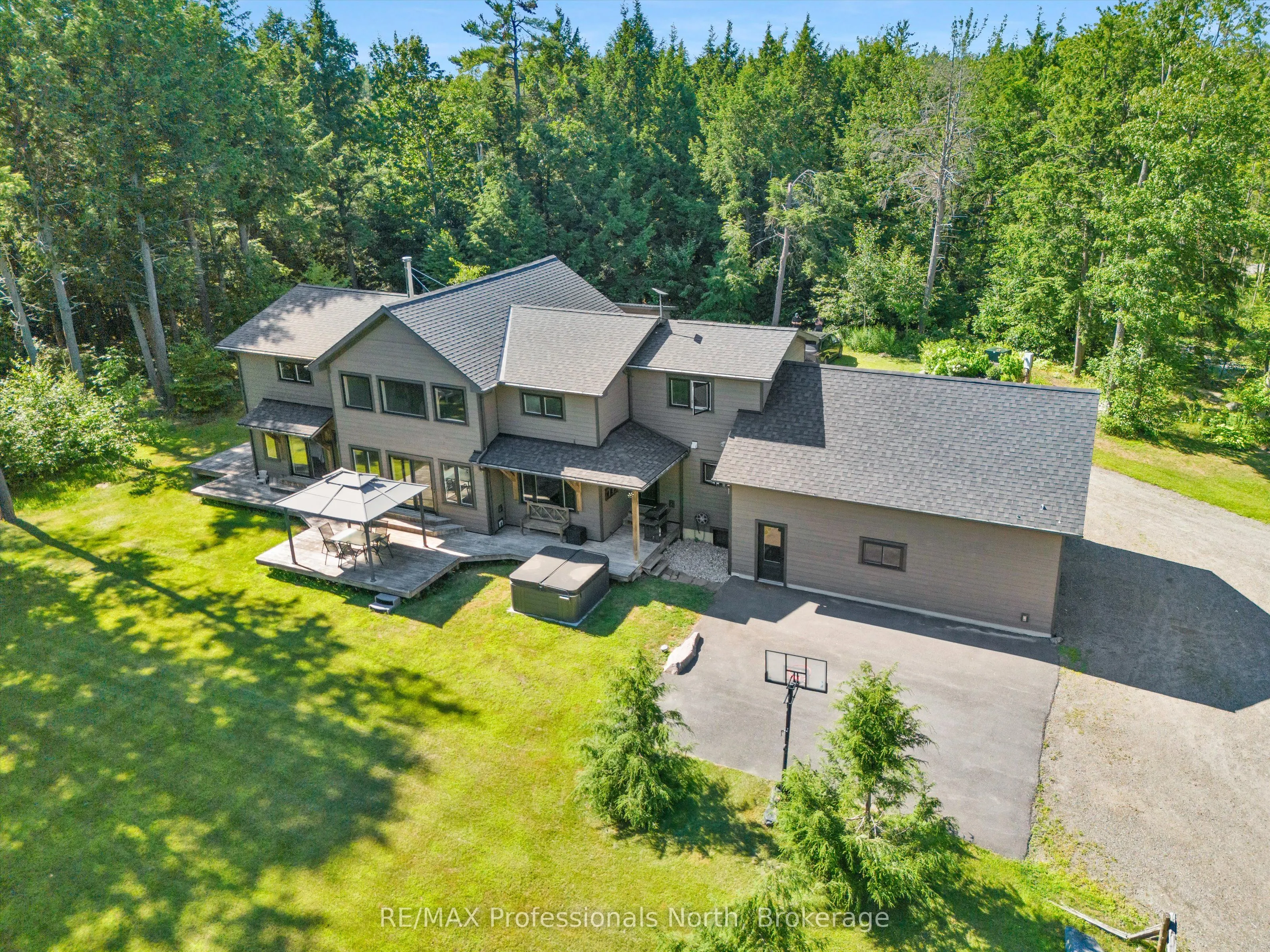 1224 PETERSON Road