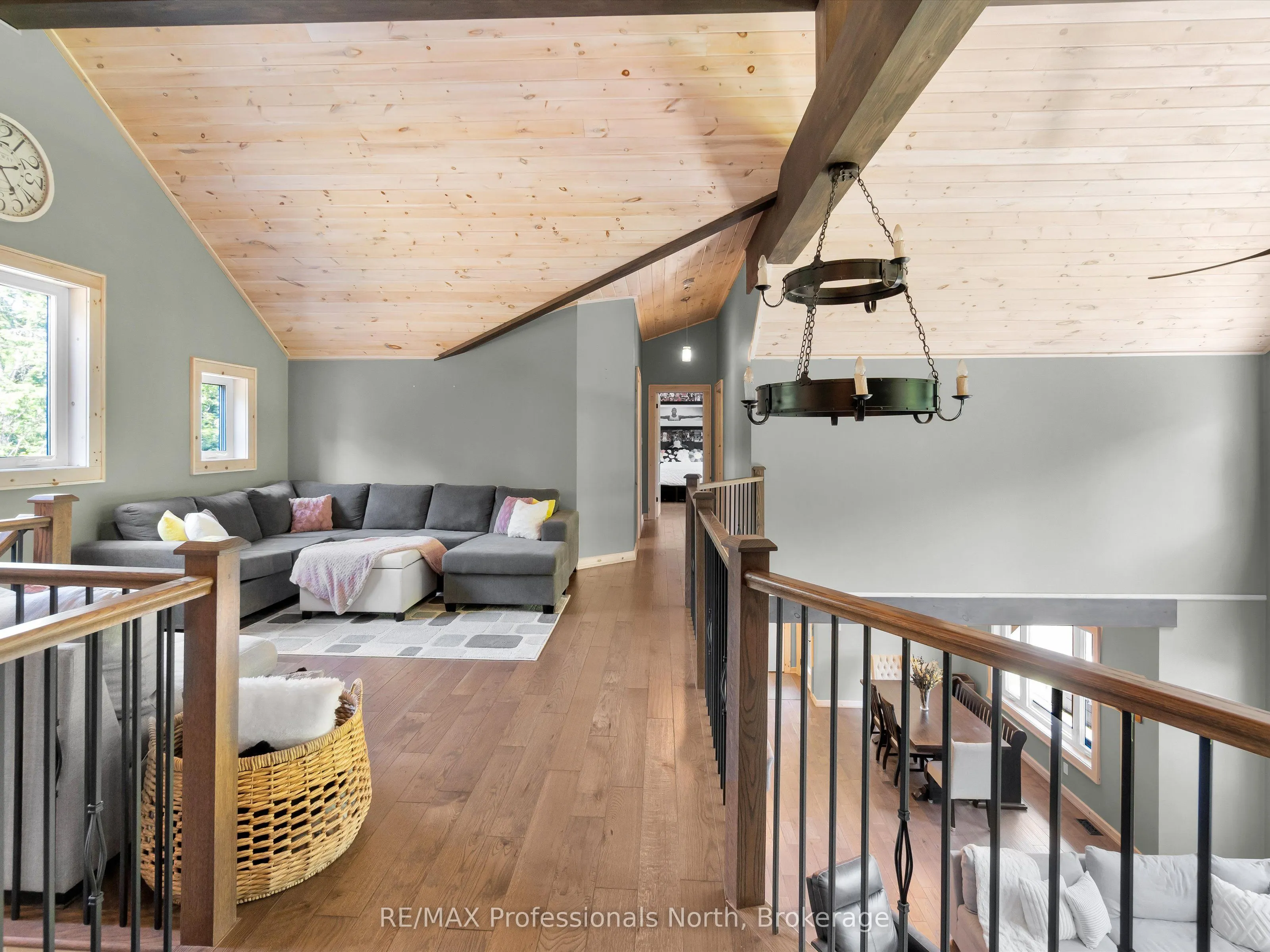 1224 PETERSON Road
