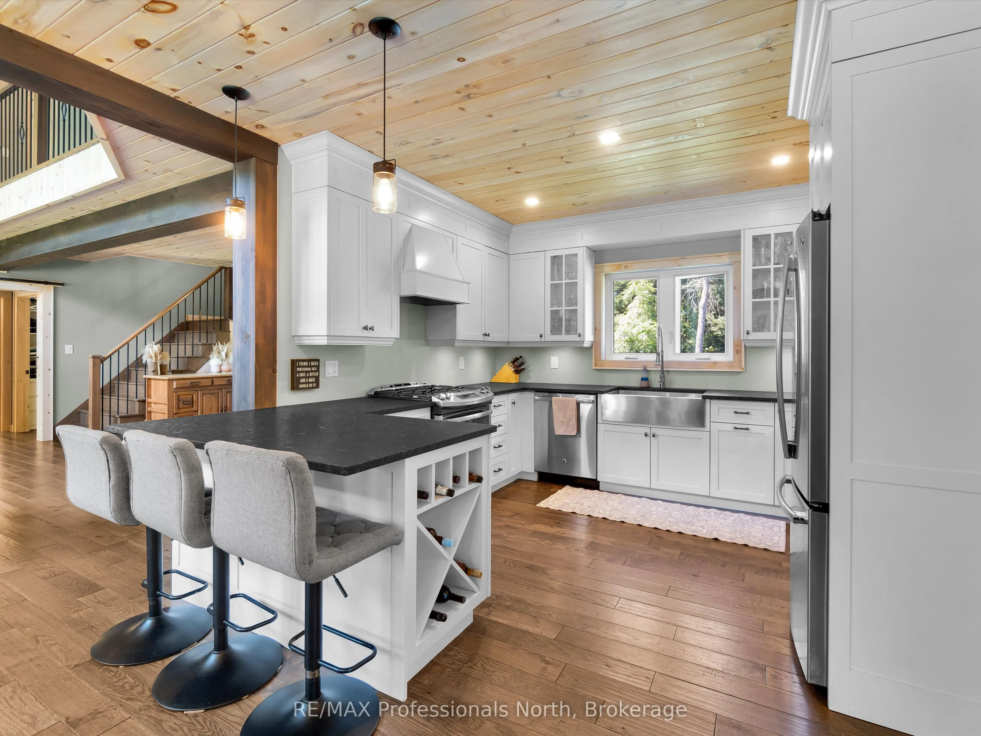 1224 PETERSON Road
