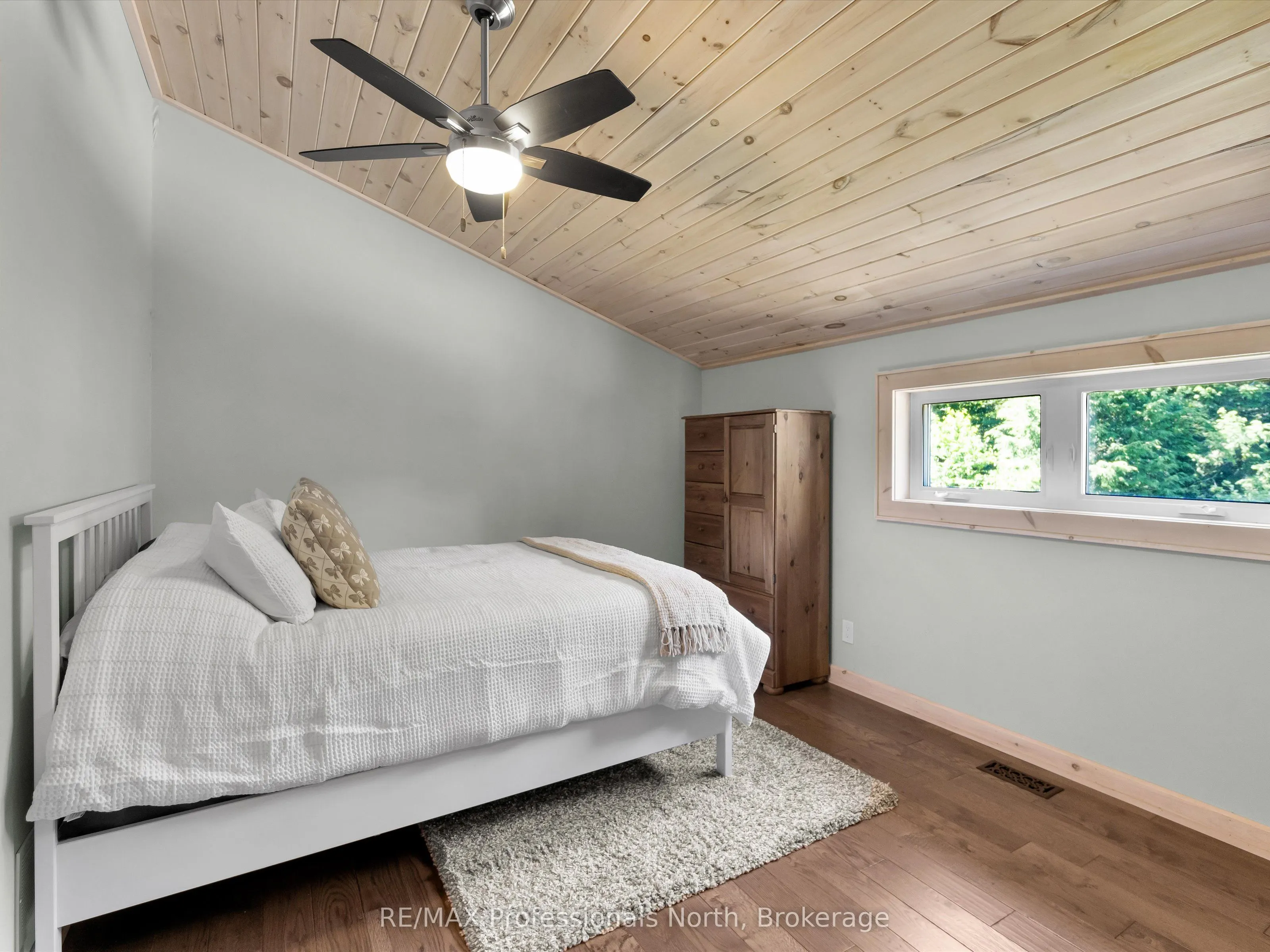 1224 PETERSON Road