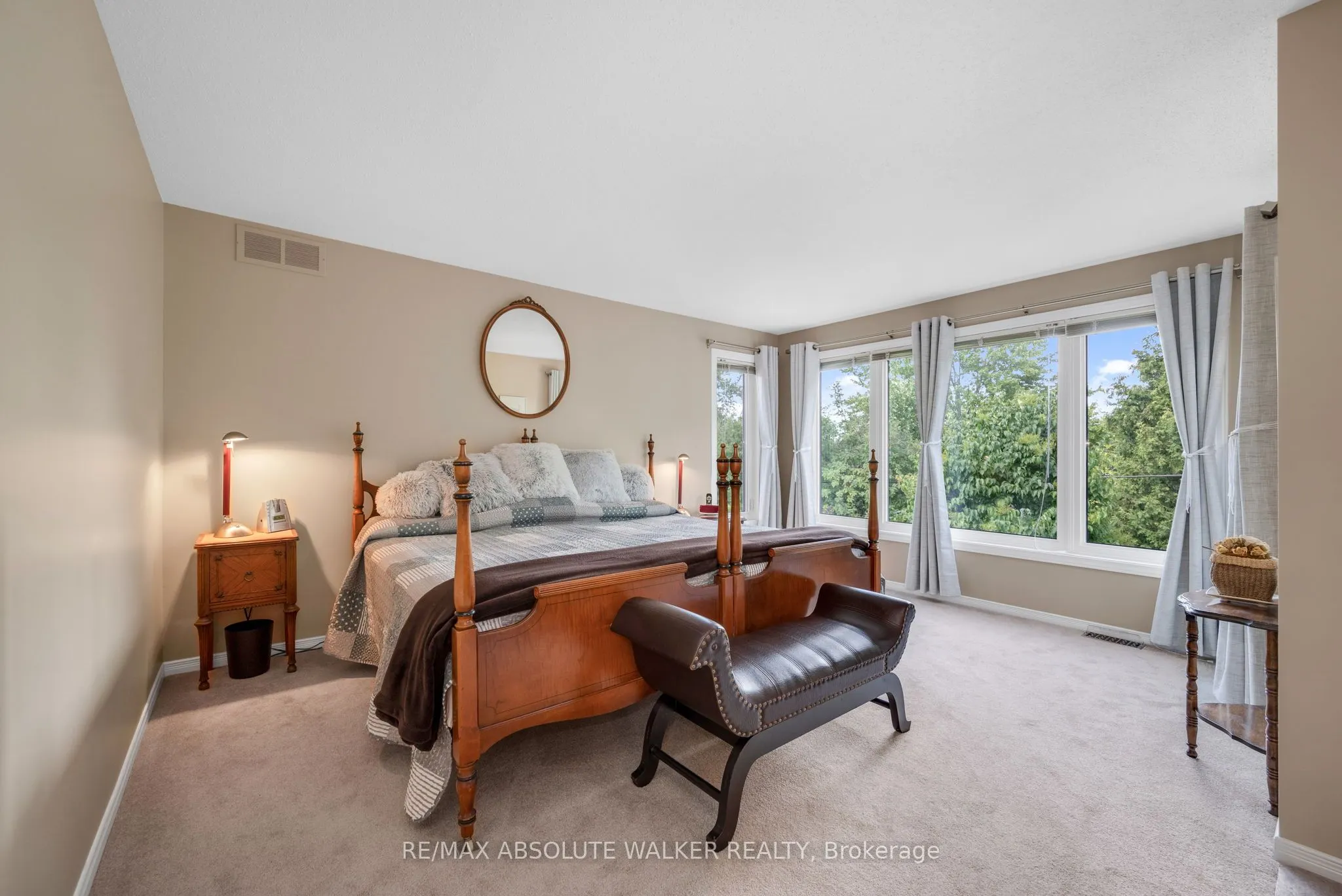 1866 Robinwood Place