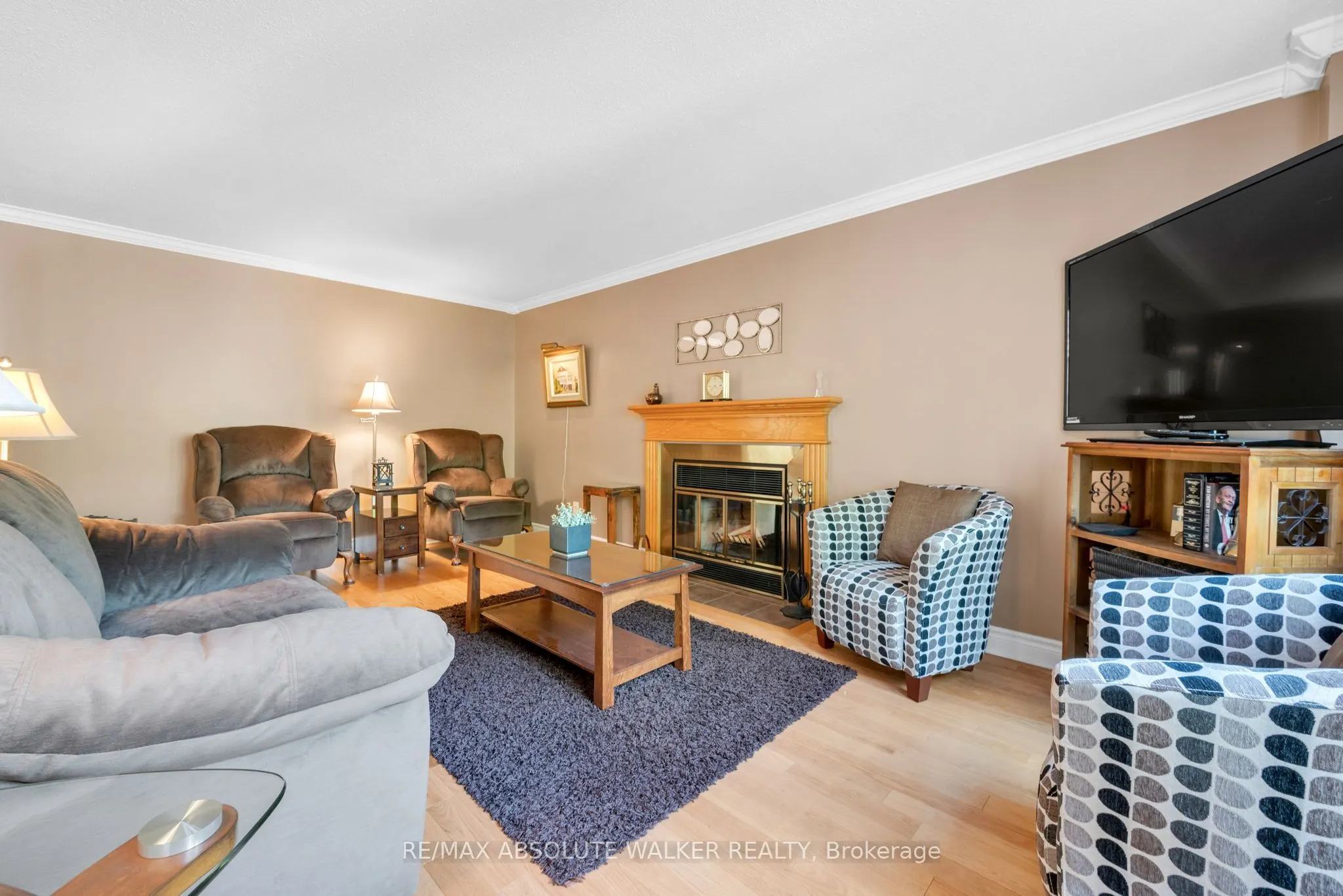 1866 Robinwood Place