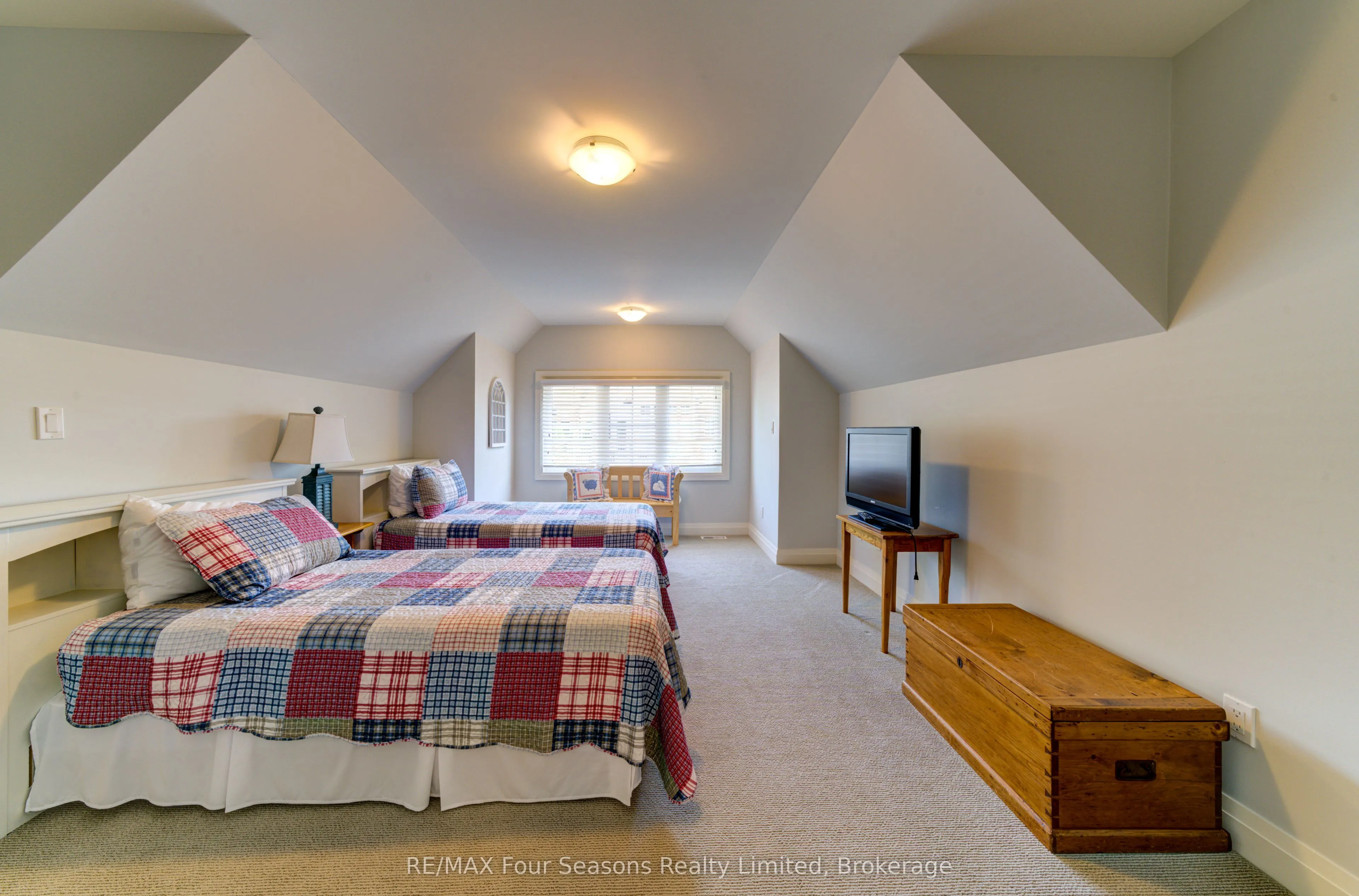 59 King Street E, #22
