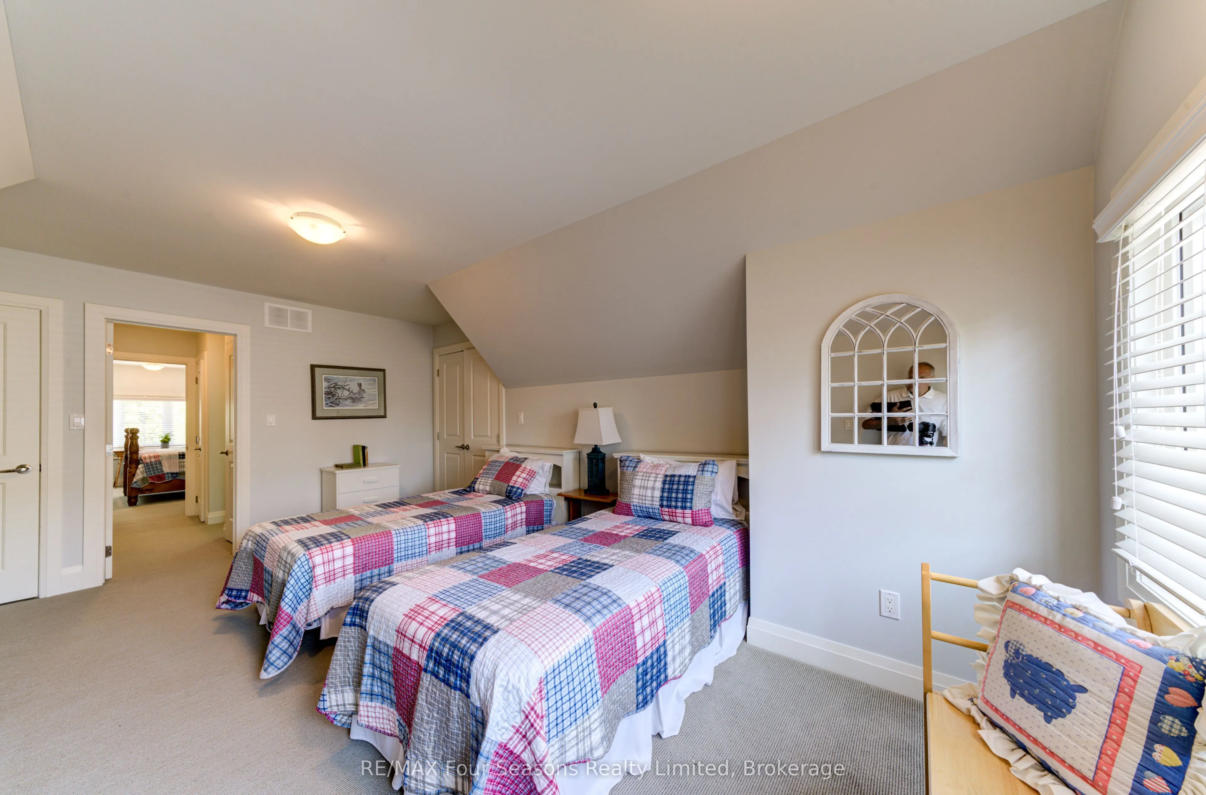 59 King Street E, #22