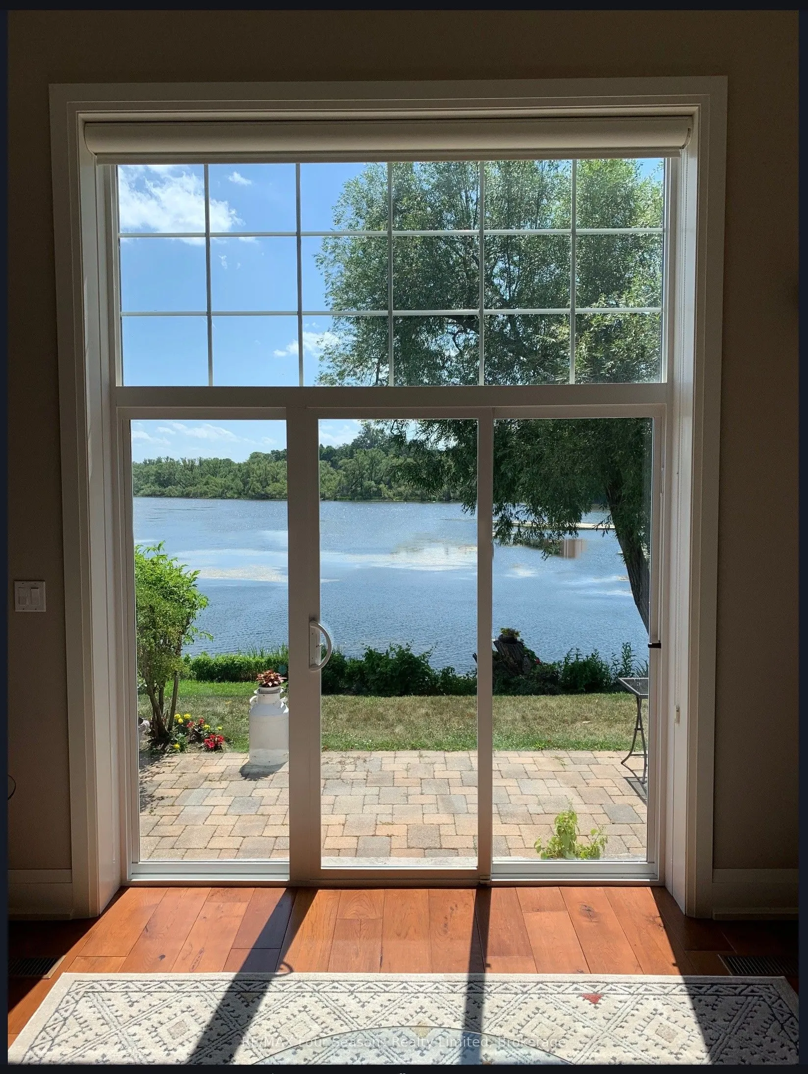 59 King Street E, #22