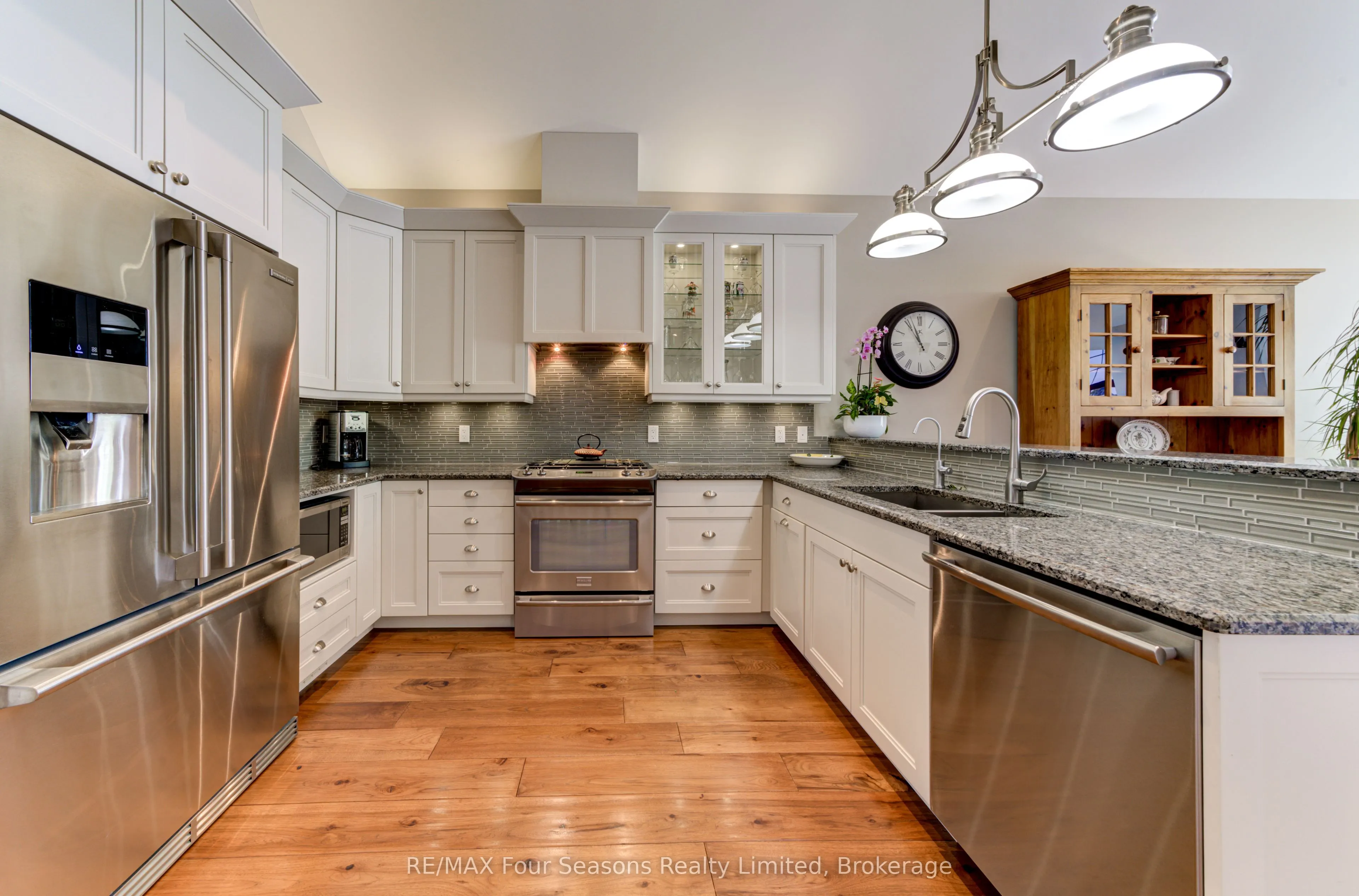 59 King Street E, #22