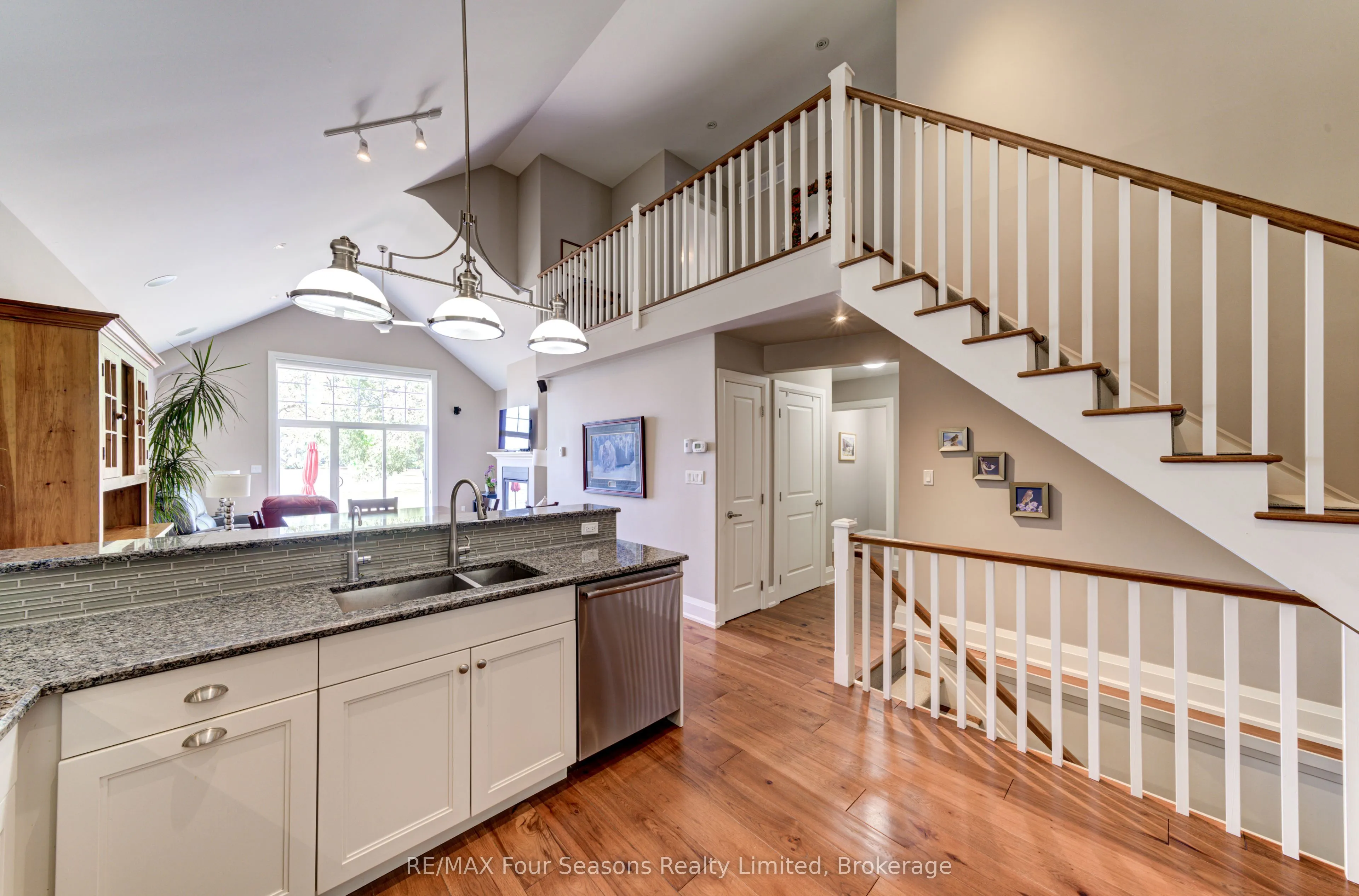 59 King Street E, #22