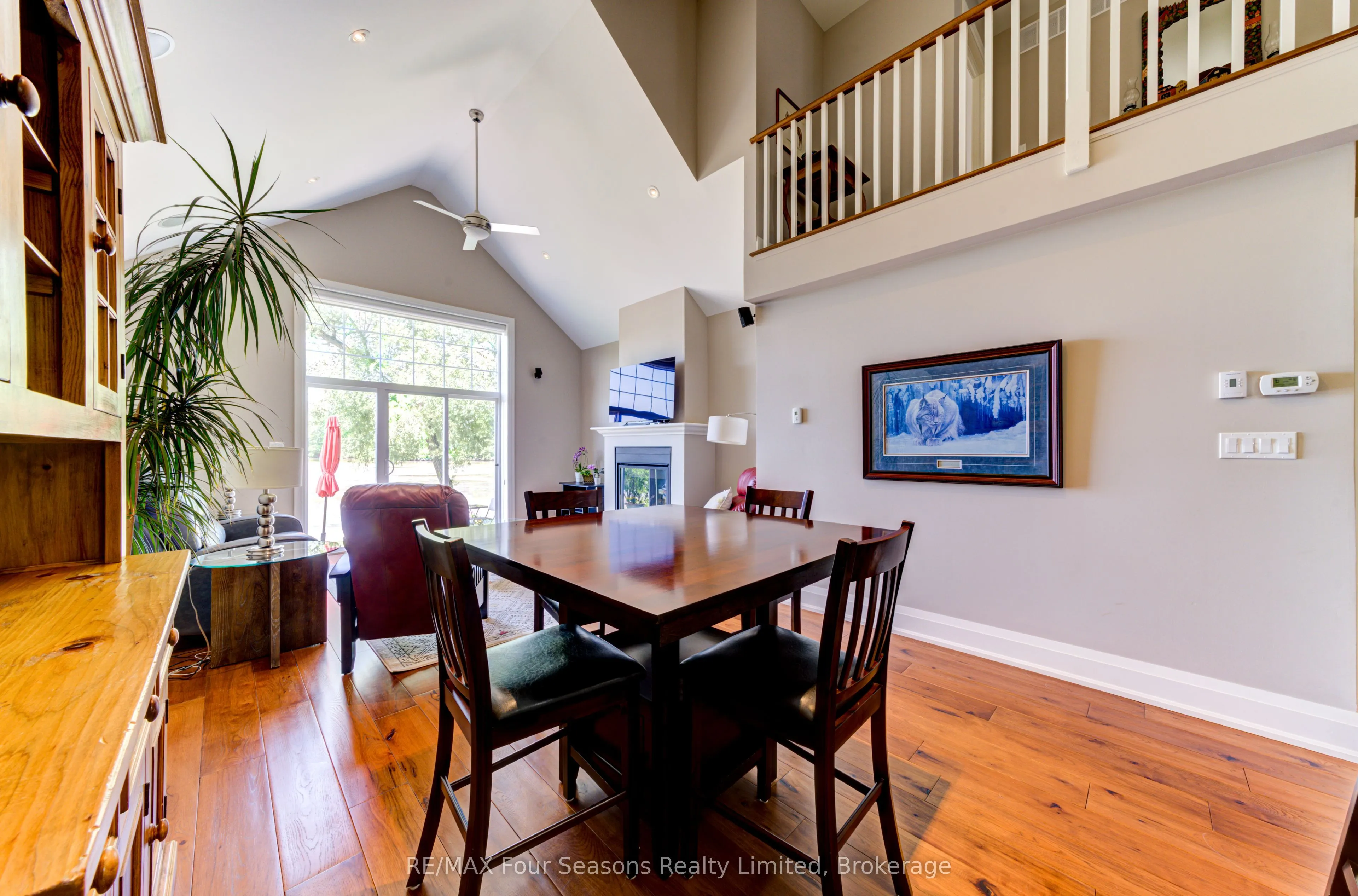 59 King Street E, #22