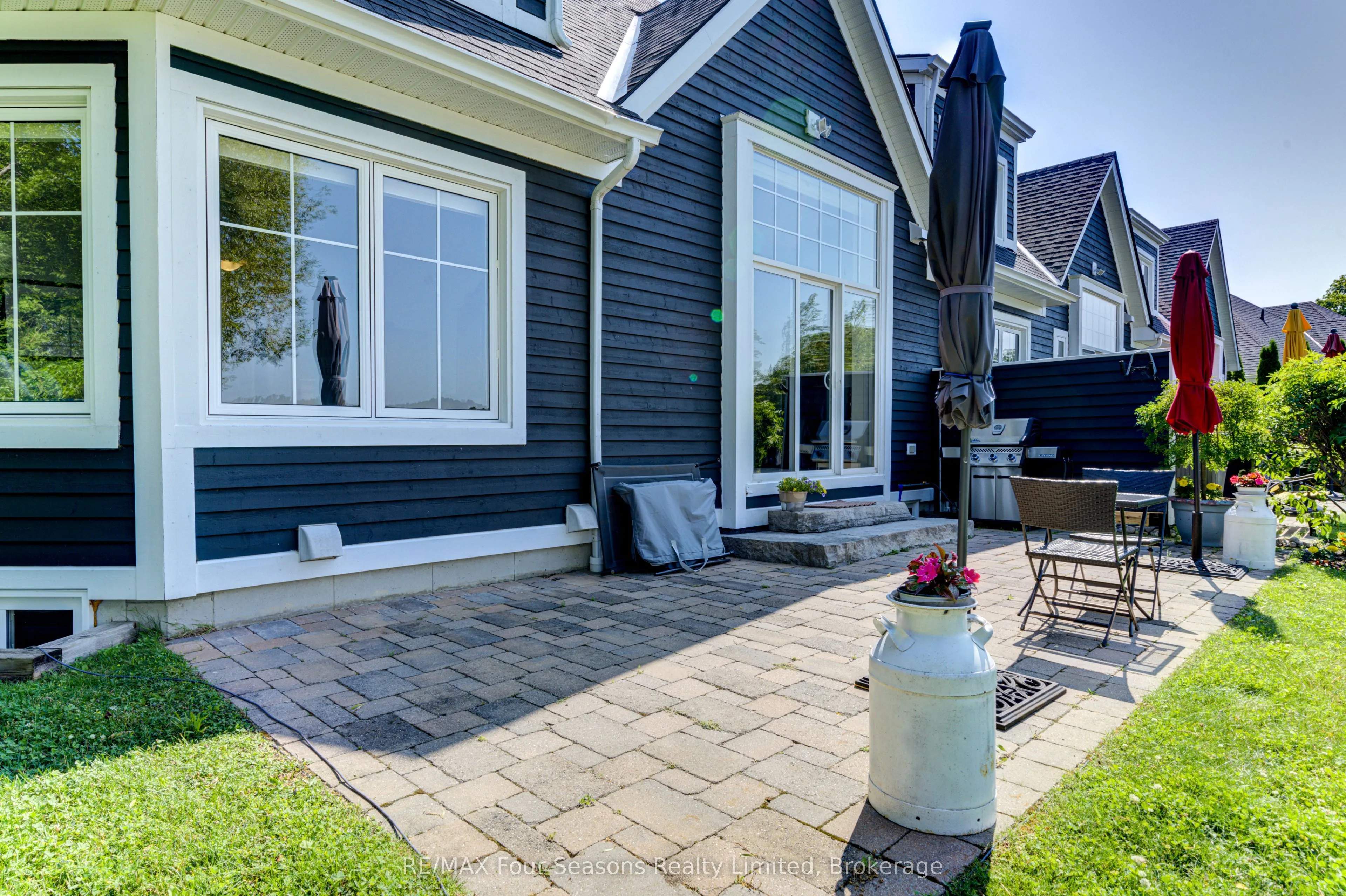59 King Street E, #22