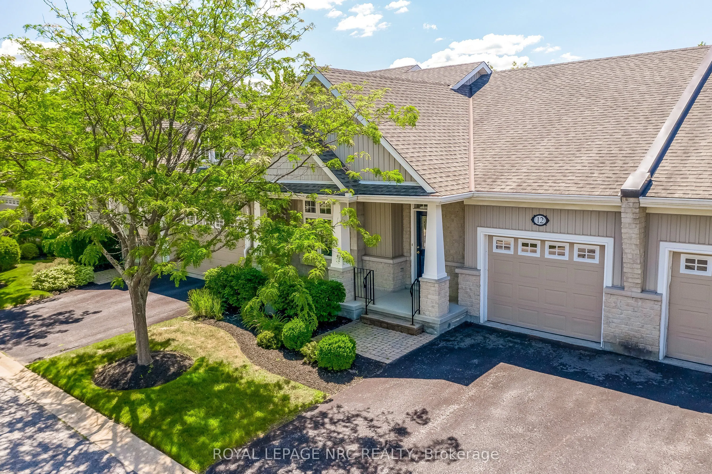 92 Loretta Drive, #12