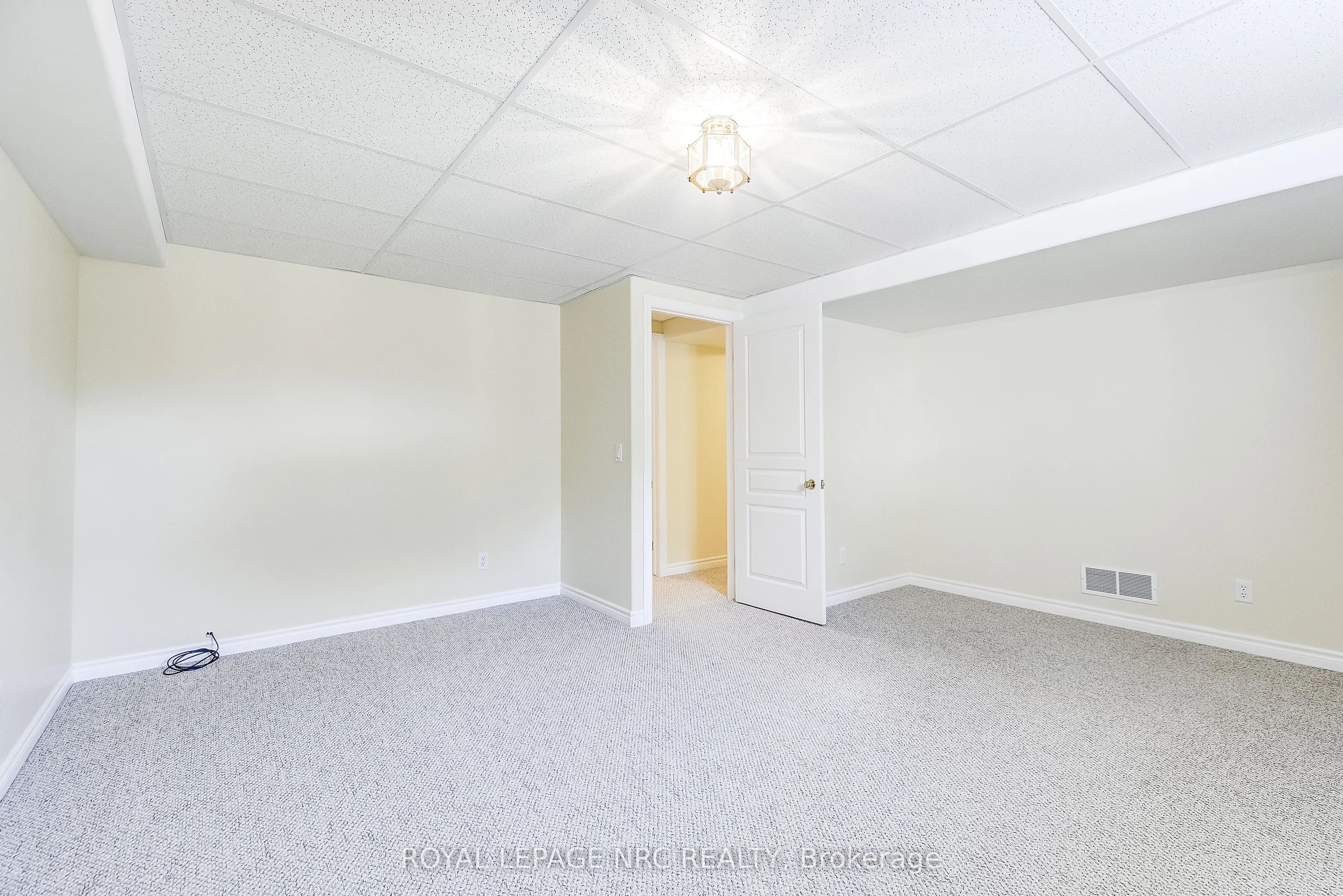 92 Loretta Drive, #12
