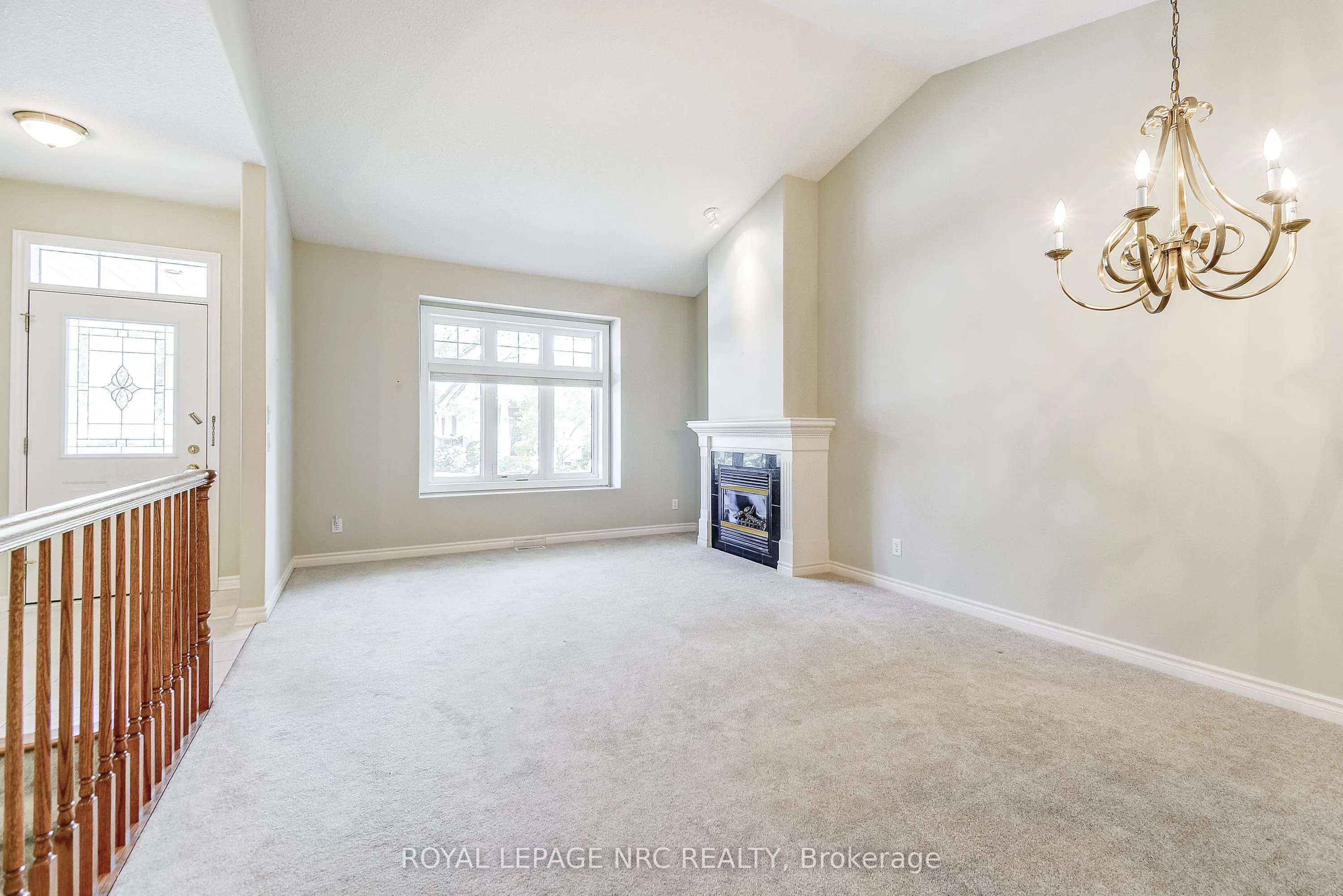 92 Loretta Drive, #12