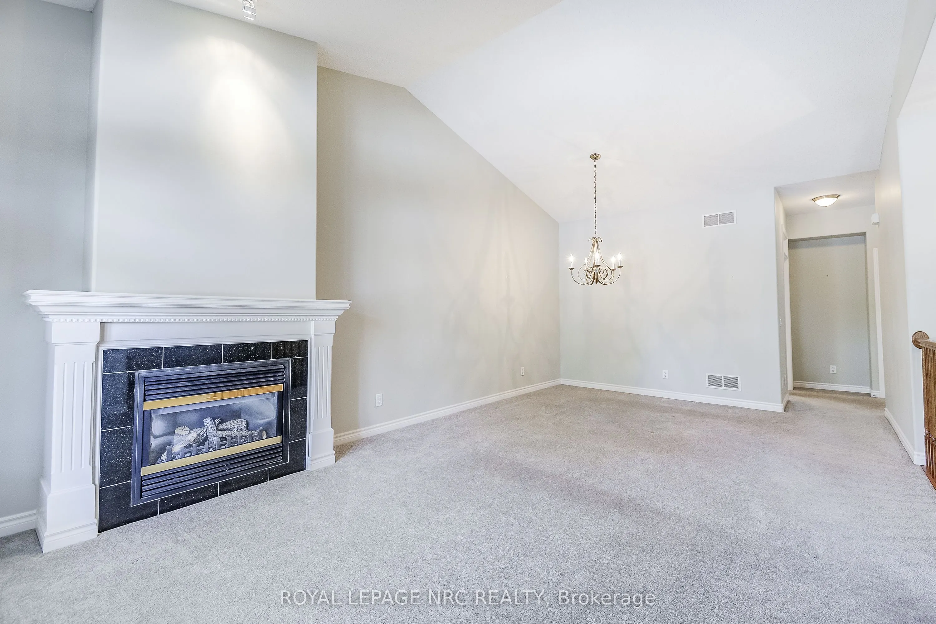 92 Loretta Drive, #12