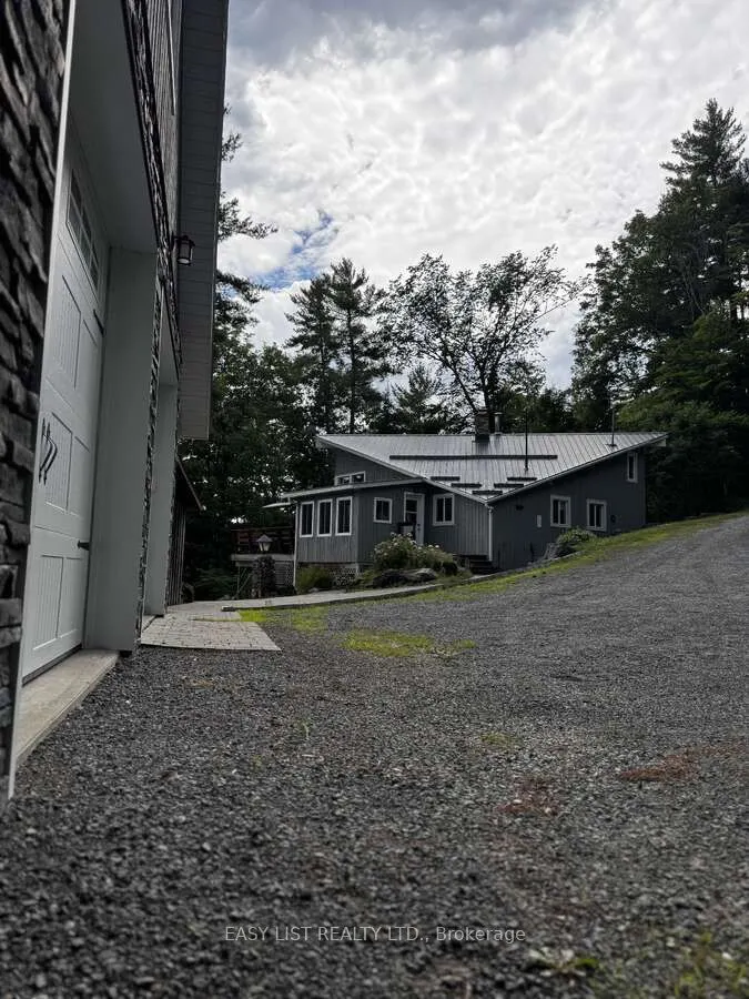 4 Stackwall Lane