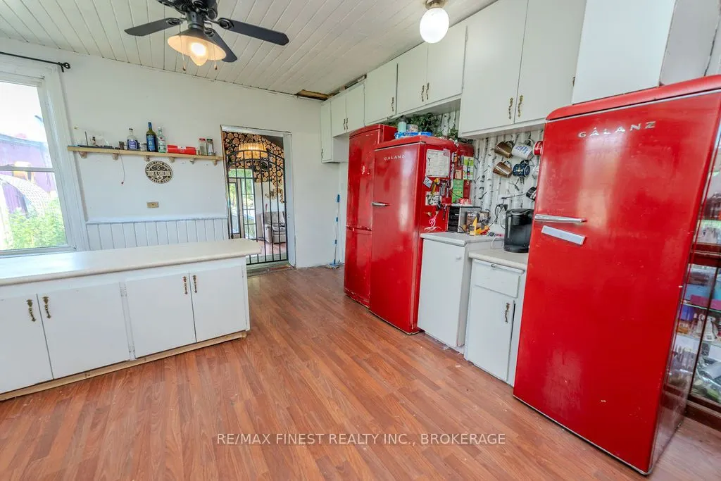 142 Cooks Road
